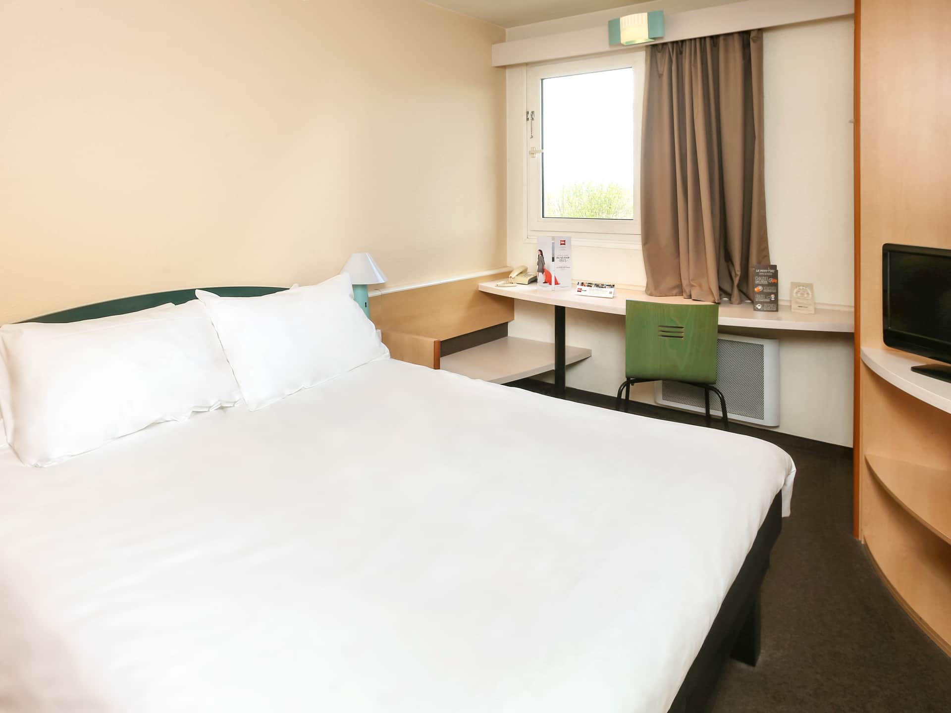 ibis Auxerre Sud