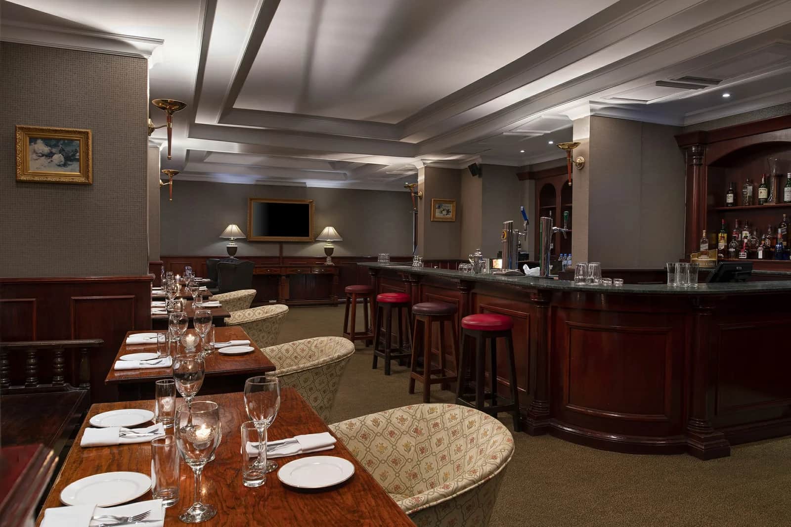 Treffen House Hotel