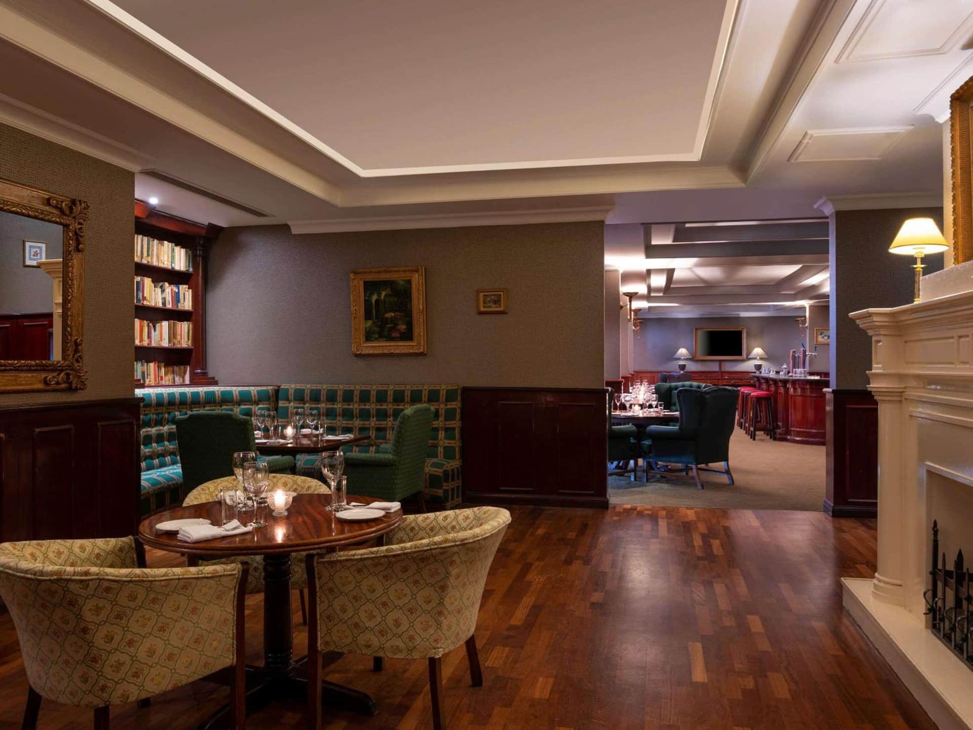 Treffen House Hotel