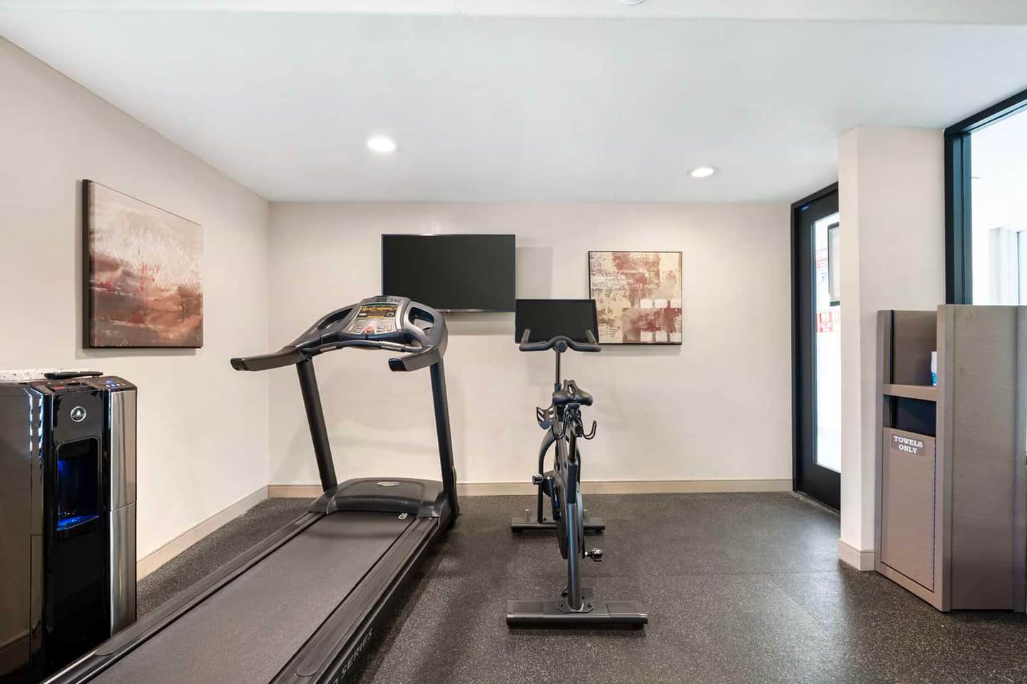 Best Western Plus Newport Mesa Inn