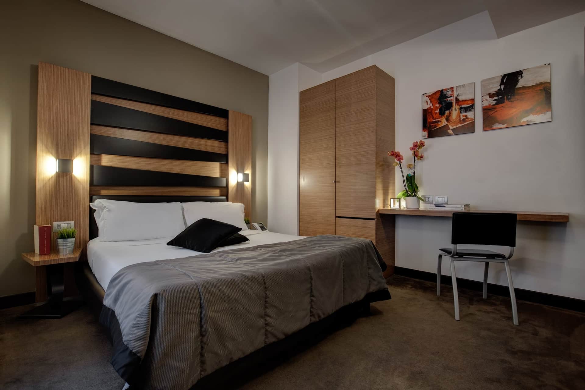 Hotel Trevi
