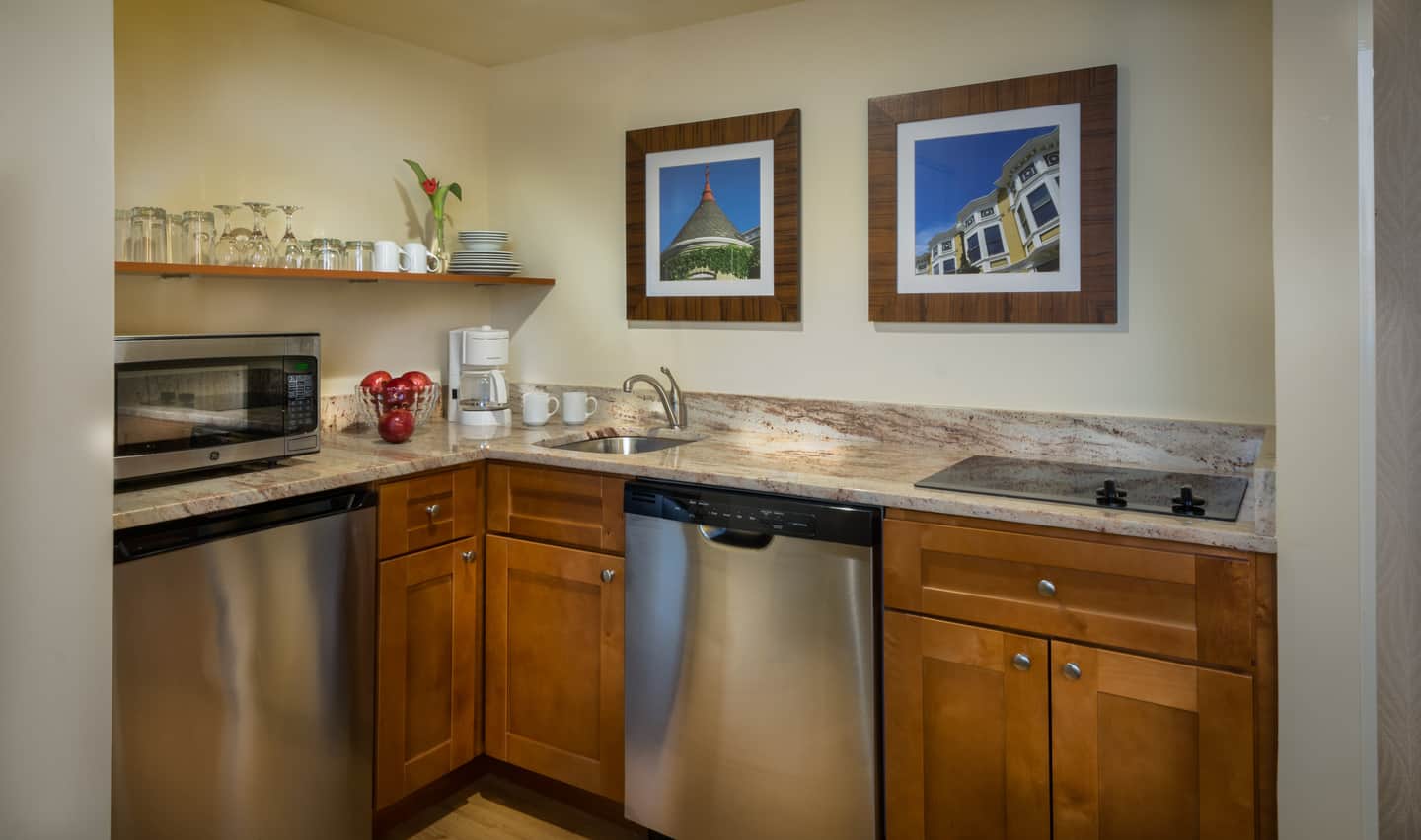 Georgetown Suites