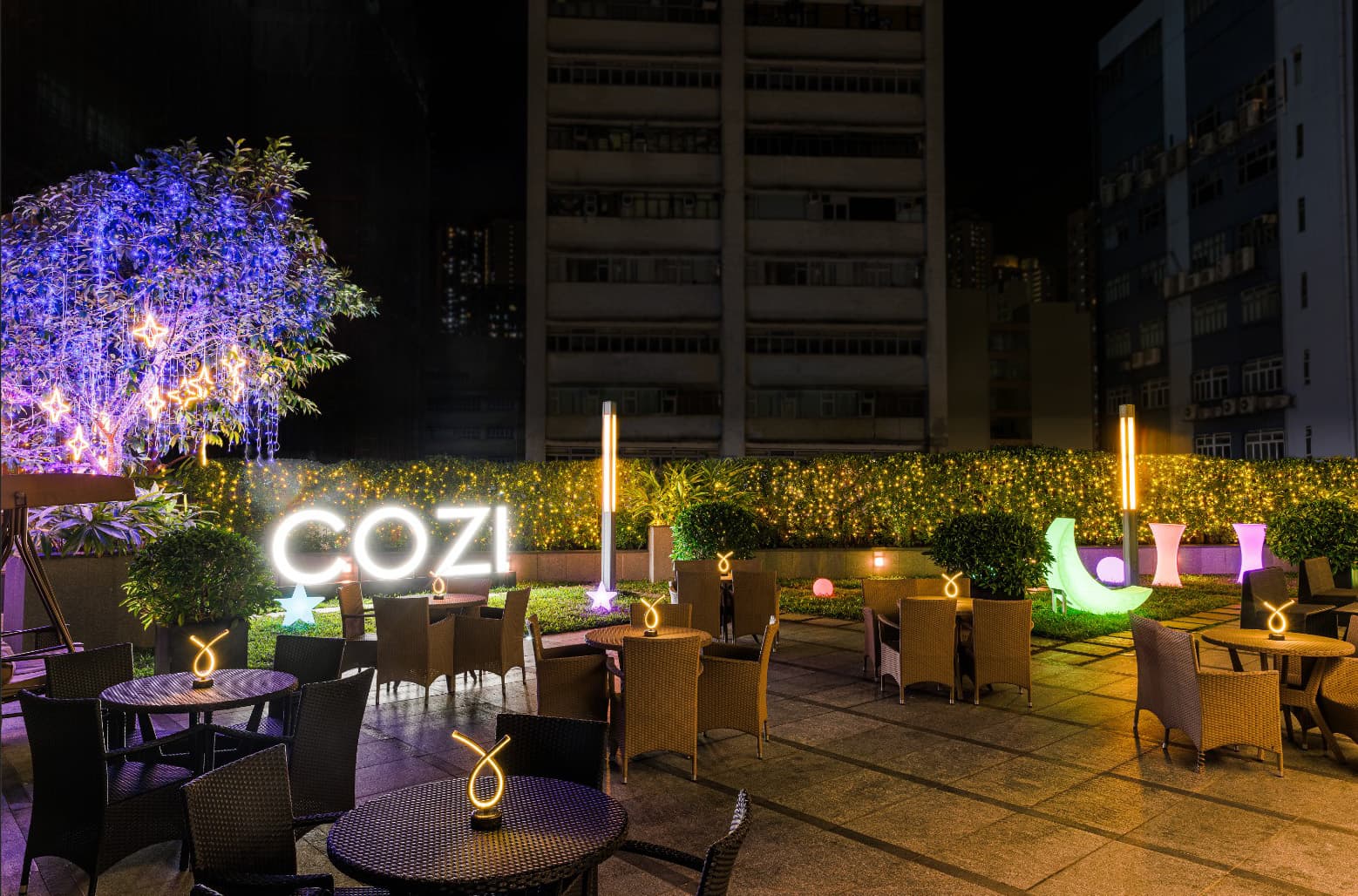 Hotel COZi Oasis