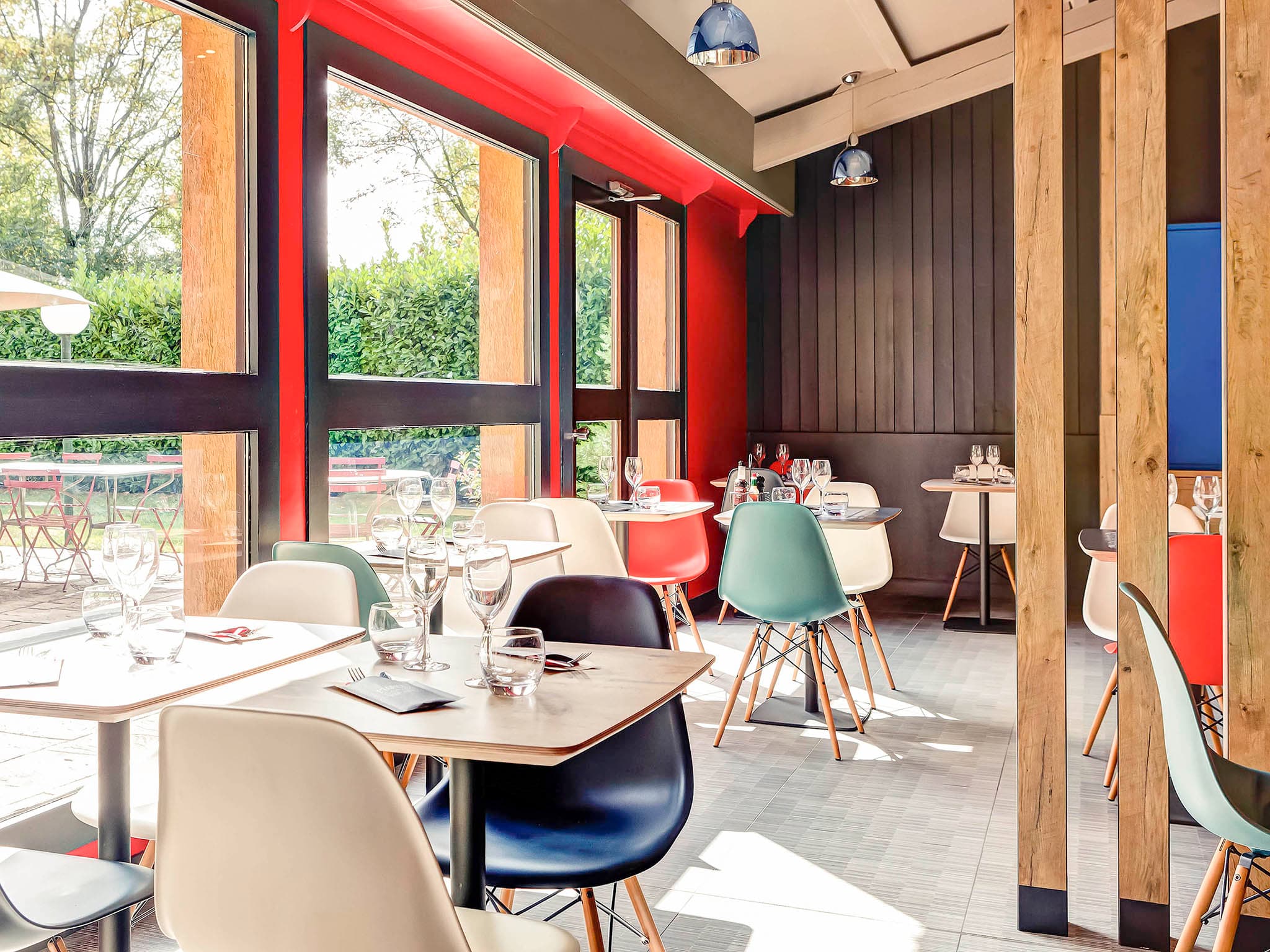 ibis Lyon North