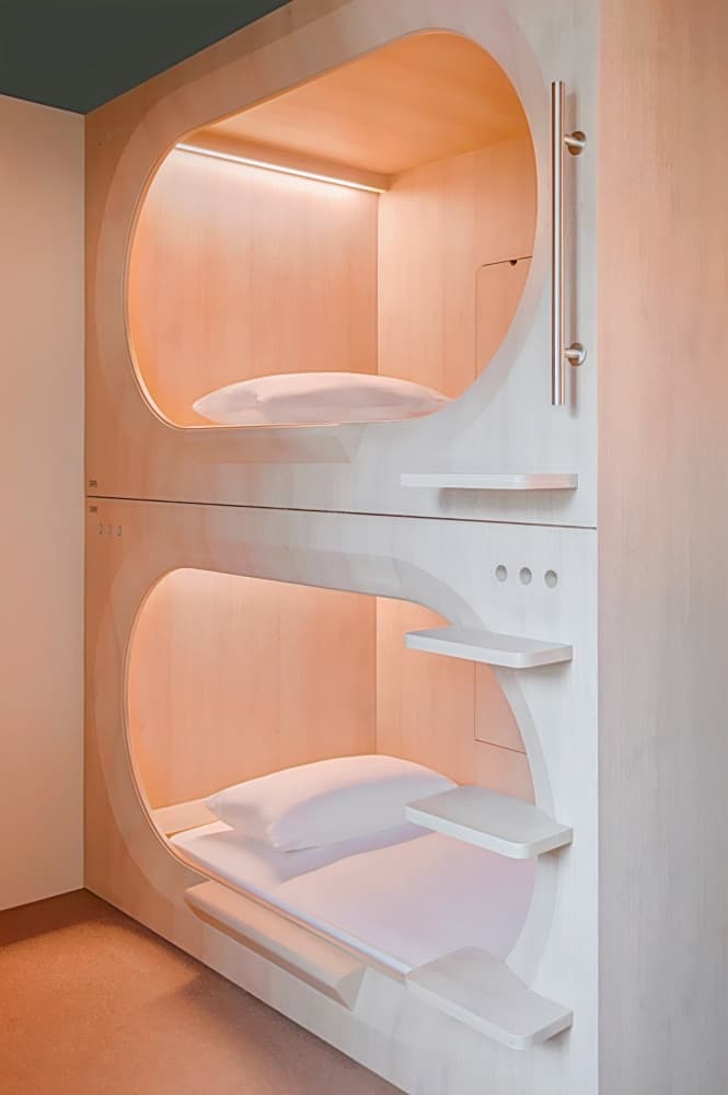 KINN Capsule