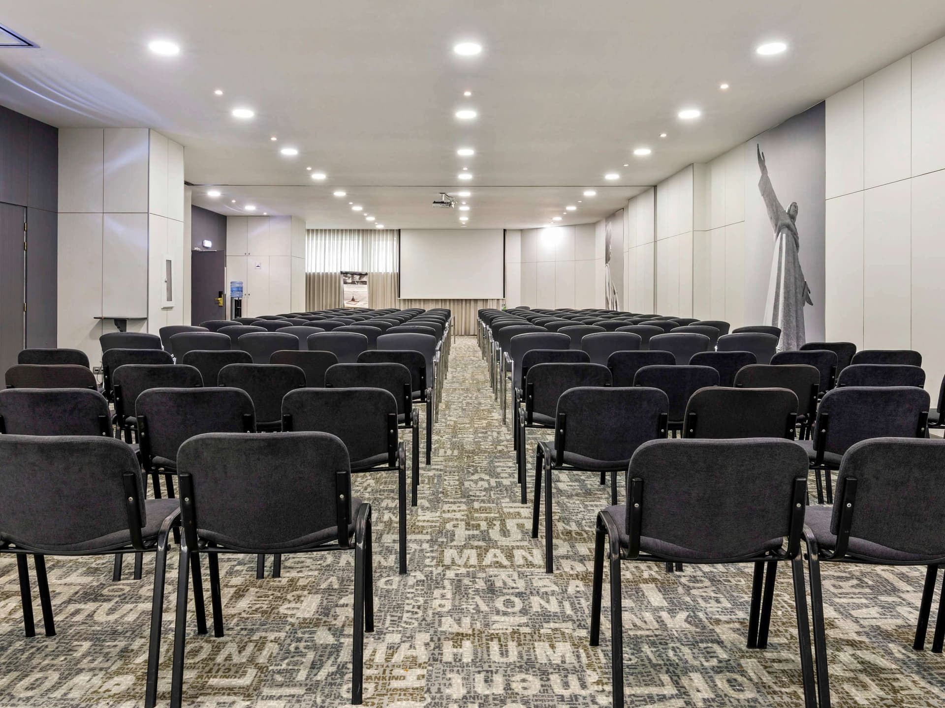 Mercure Lisboa Hotel