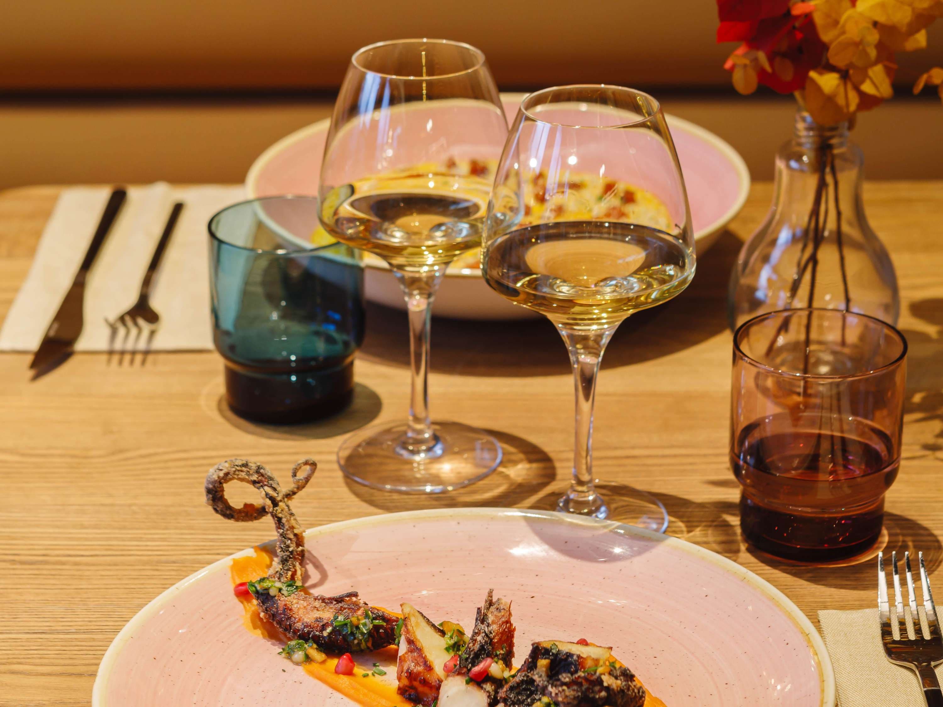 TRIBE Lyon Croix Rousse