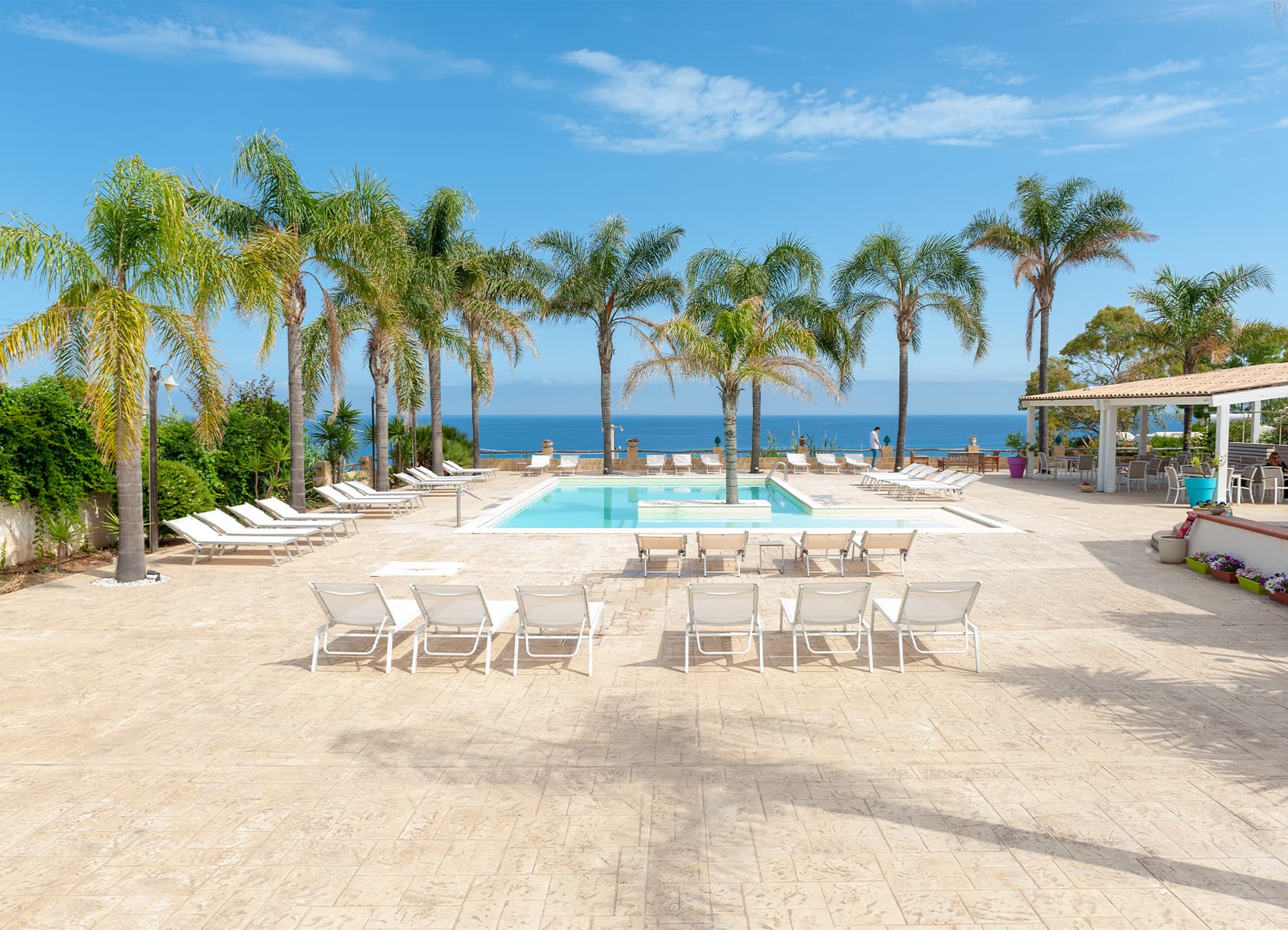 Petruso Resort