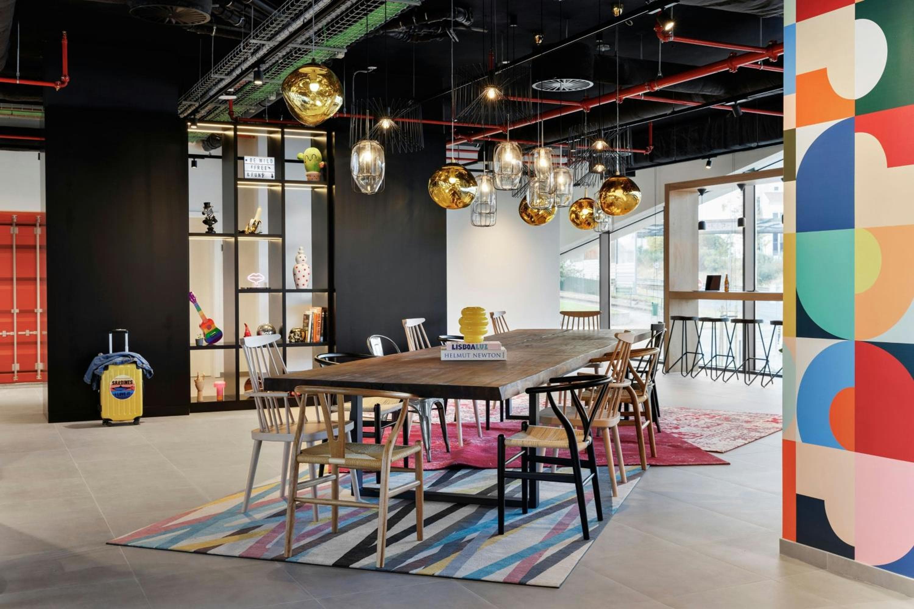 Moxy Alfragide Lisboa