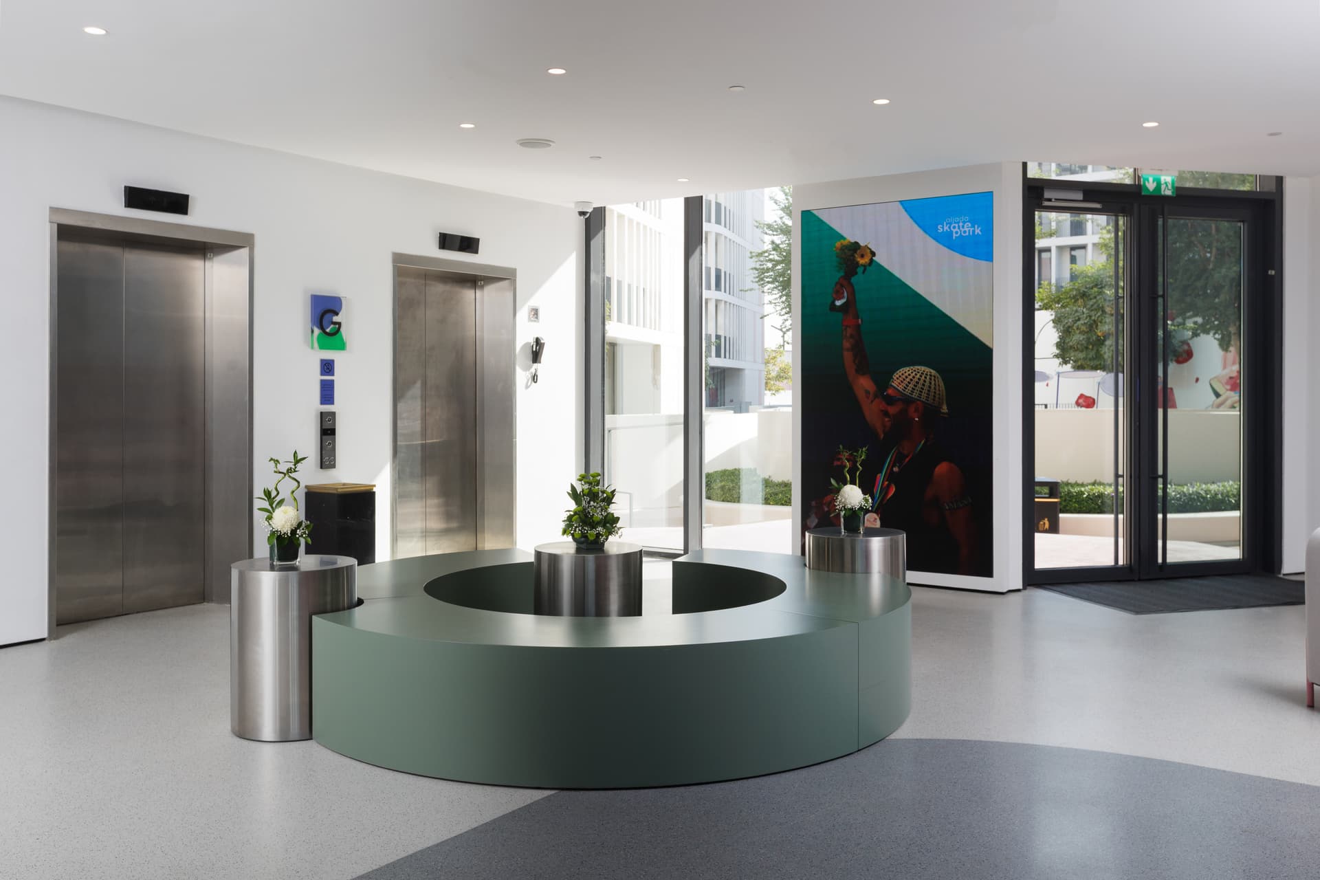 Nest Hotel, Aljada
