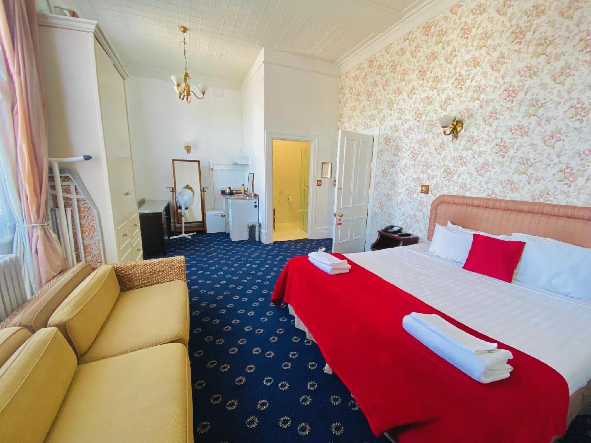 The Esplanade Hotel
