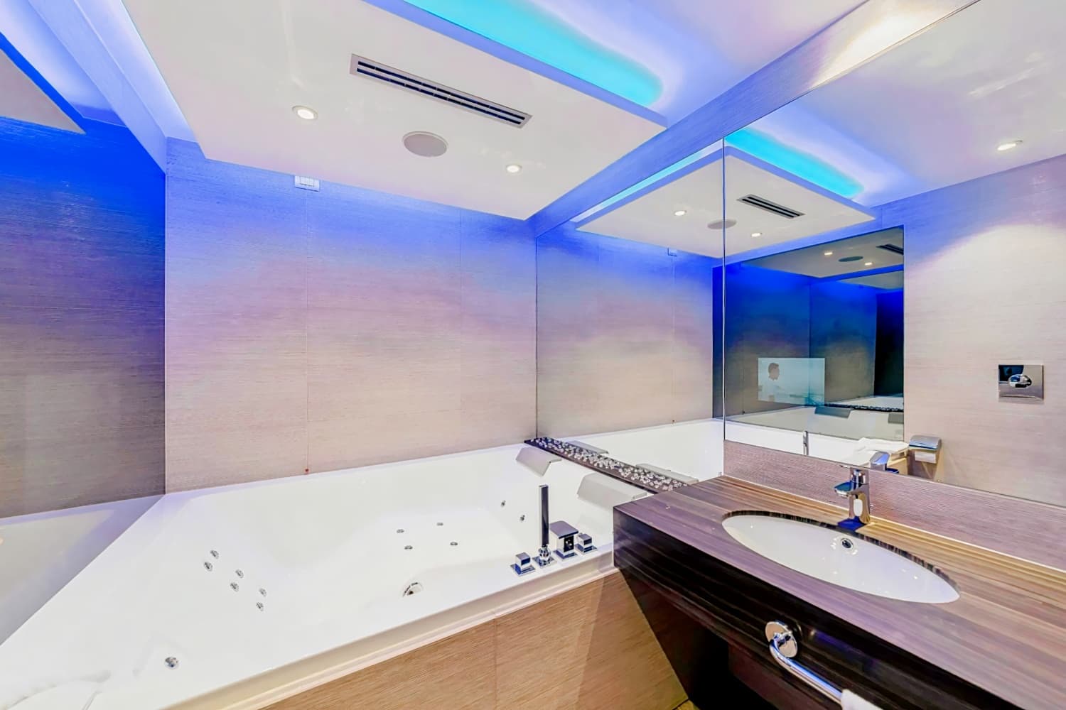 Diamante Mhotel