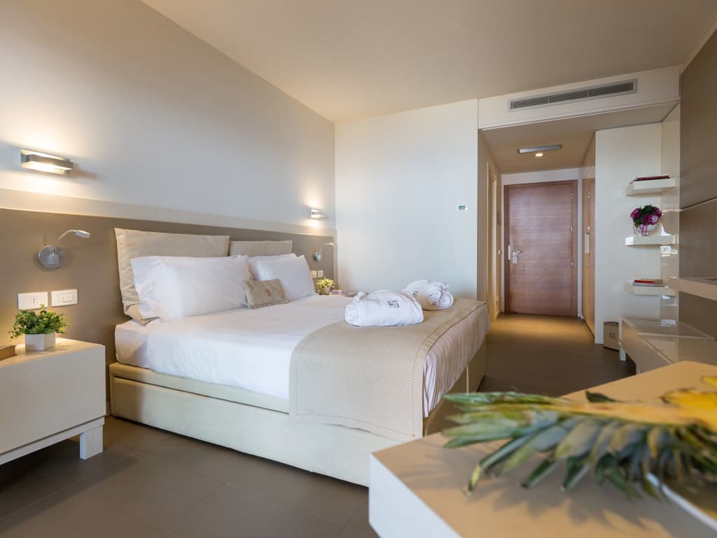 Main Palace Hotel
