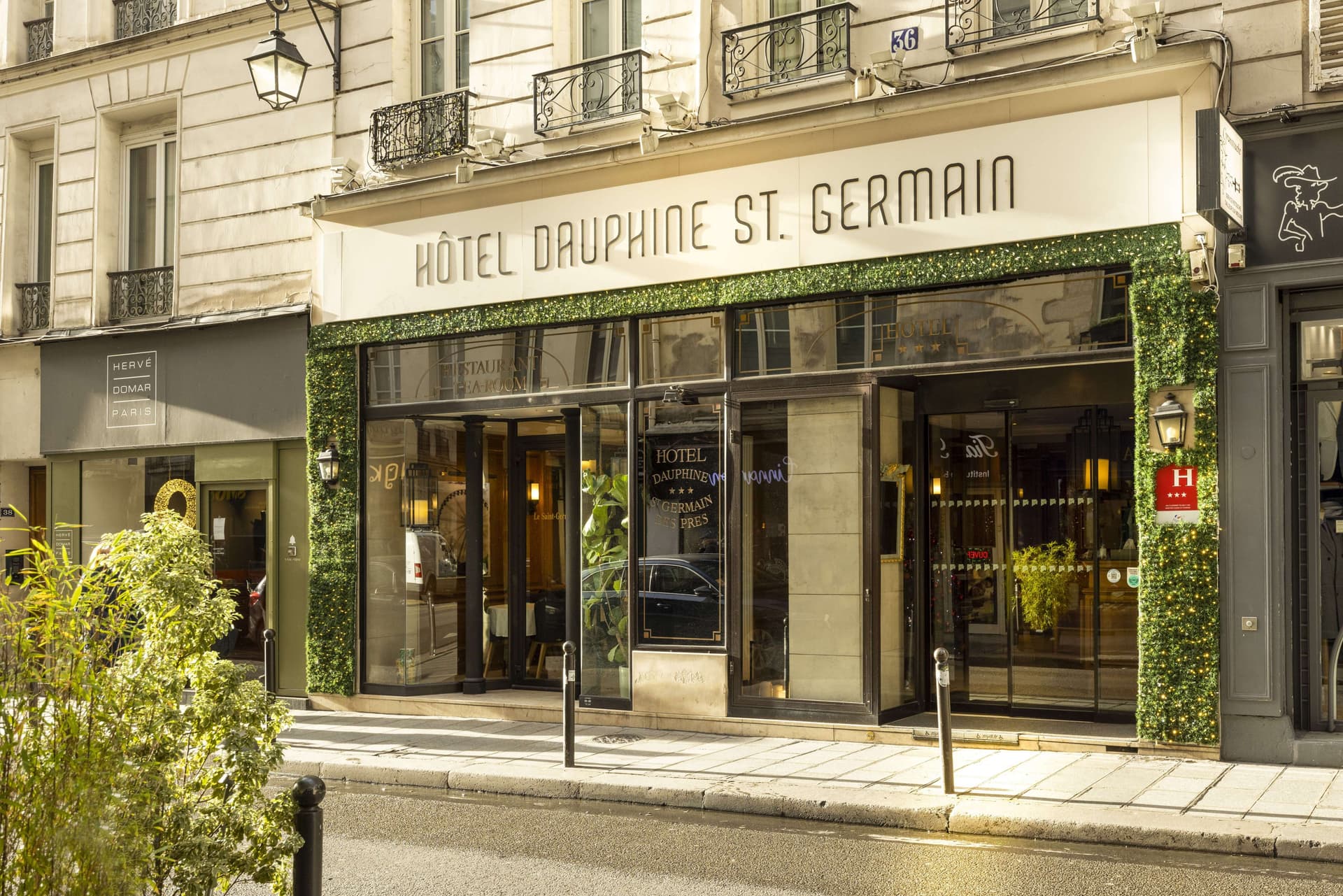 Dauphine Saint Germain
