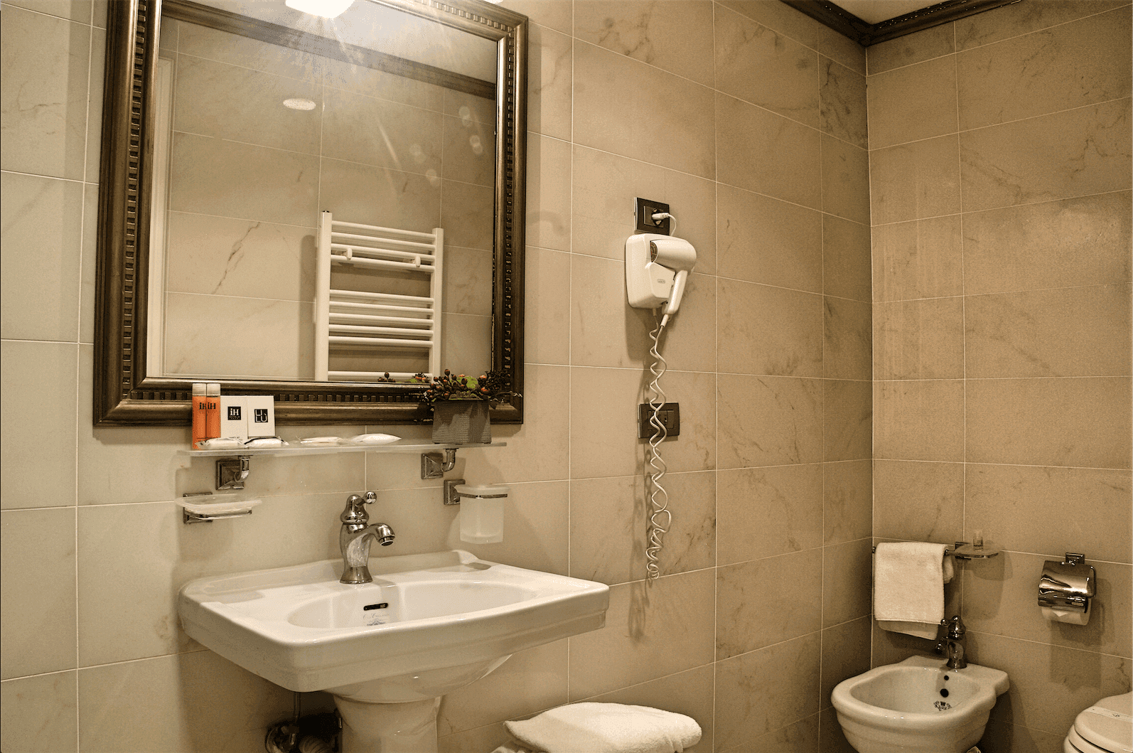 IH Hotels Milano Puccini