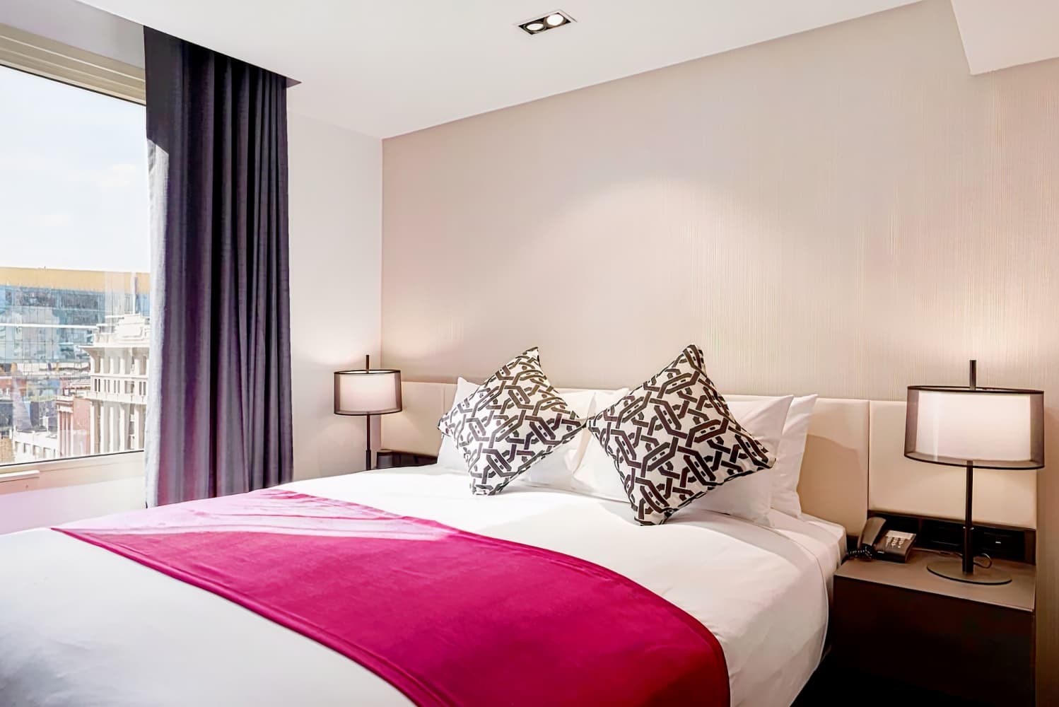 Pullman Melbourne City Centre