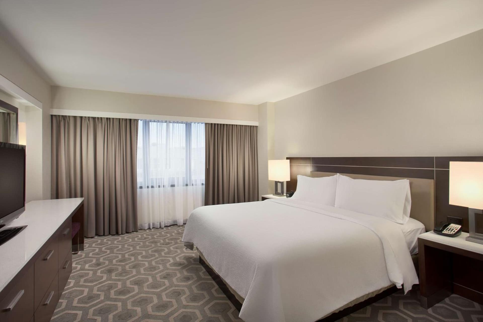 Embassy Suites by Hilton Washington DC Georgetown