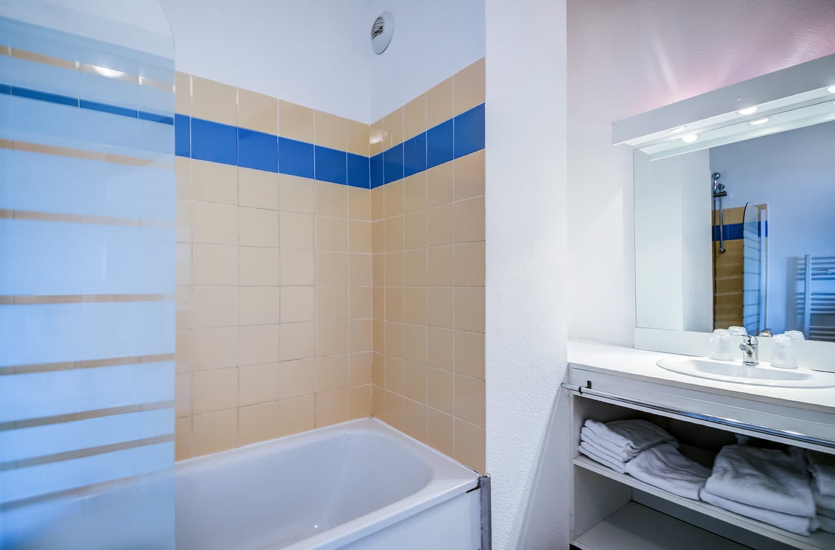 Zénitude Hôtel Divonne-les-Bains La Versoix