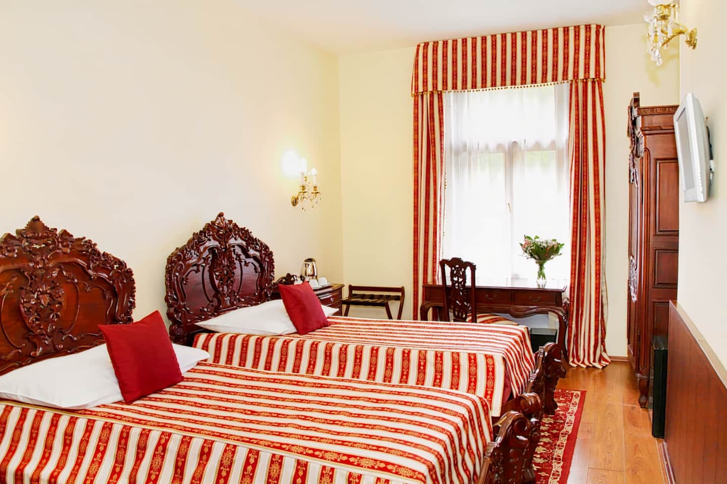 King Charles Boutique Hotel