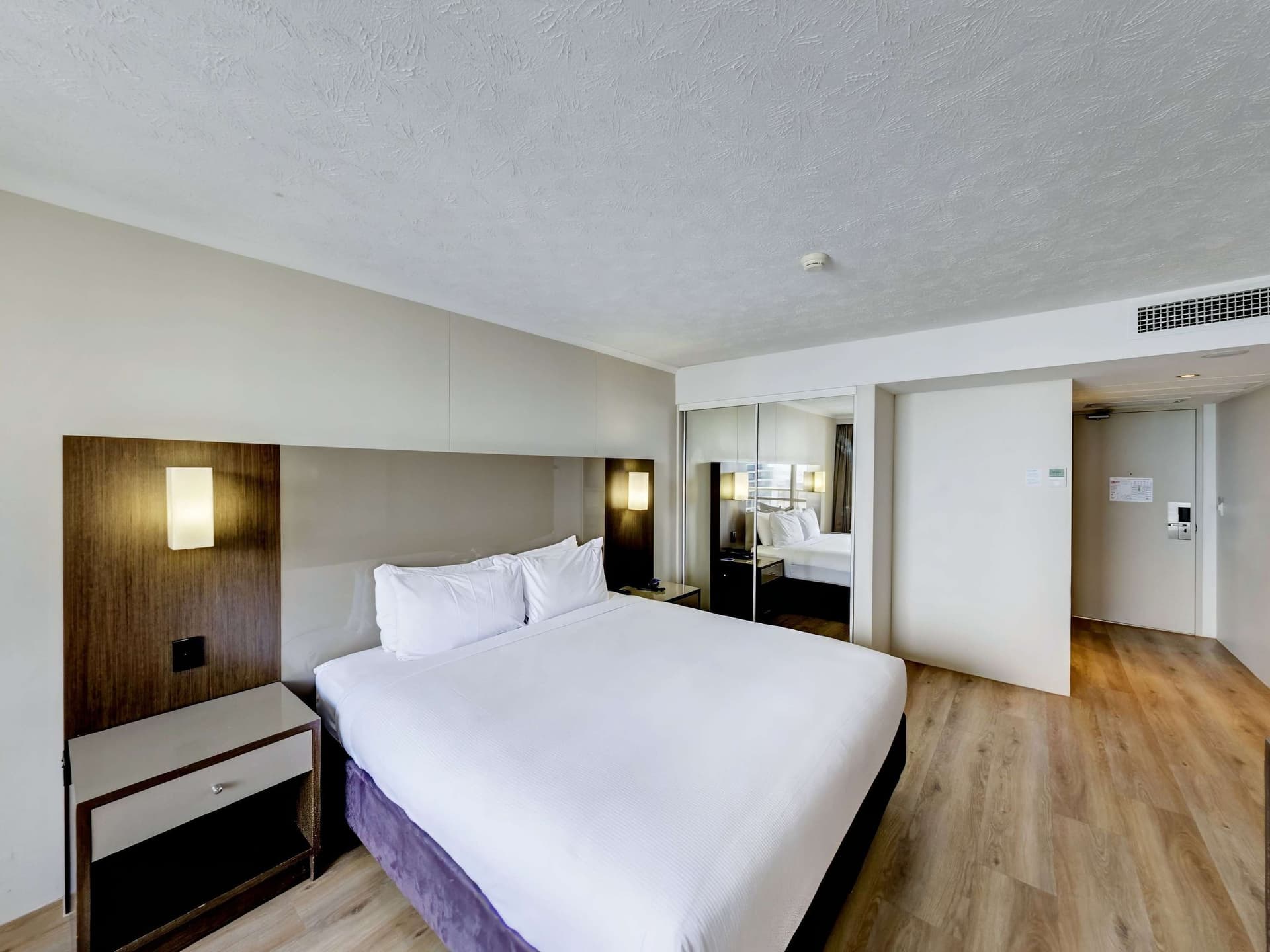 Novotel Surfers Paradise