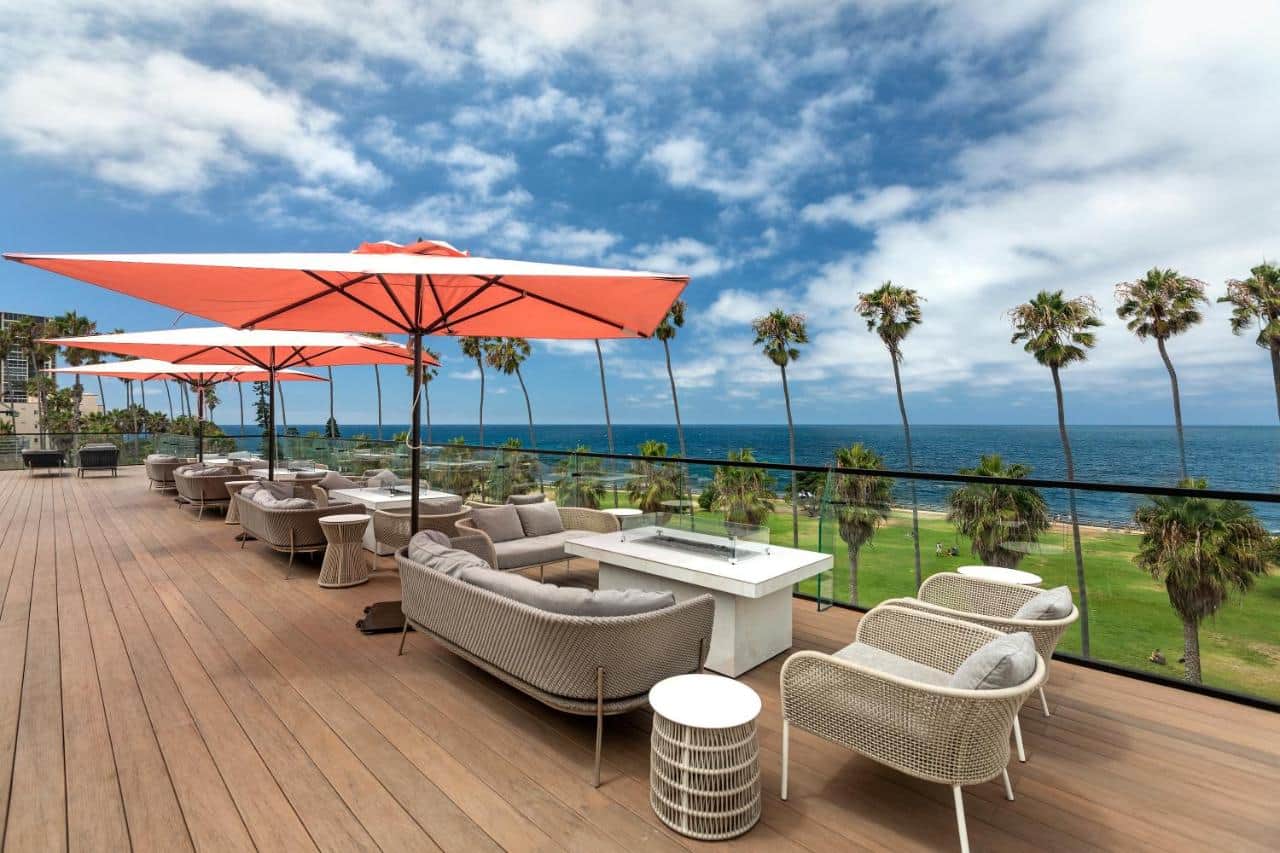 La Jolla Cove Hotel & Suites