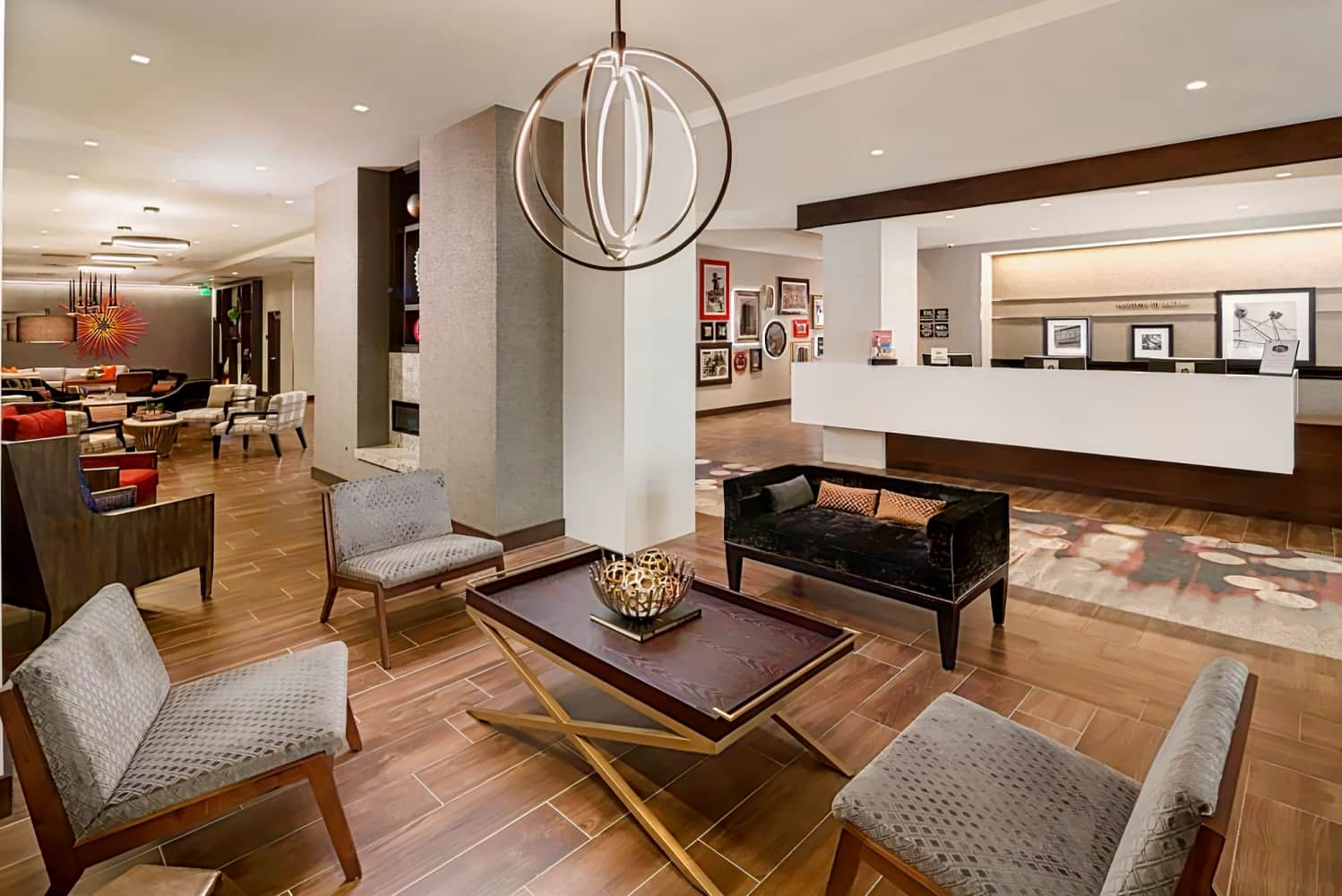 Hampton Inn & Suites Dallas Downtown