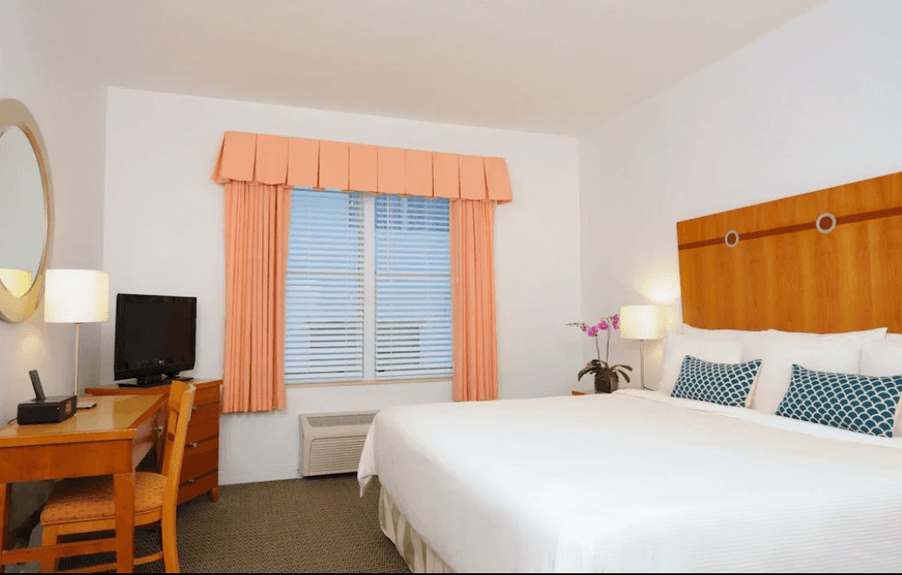 South Seas Hotel Miami Beach