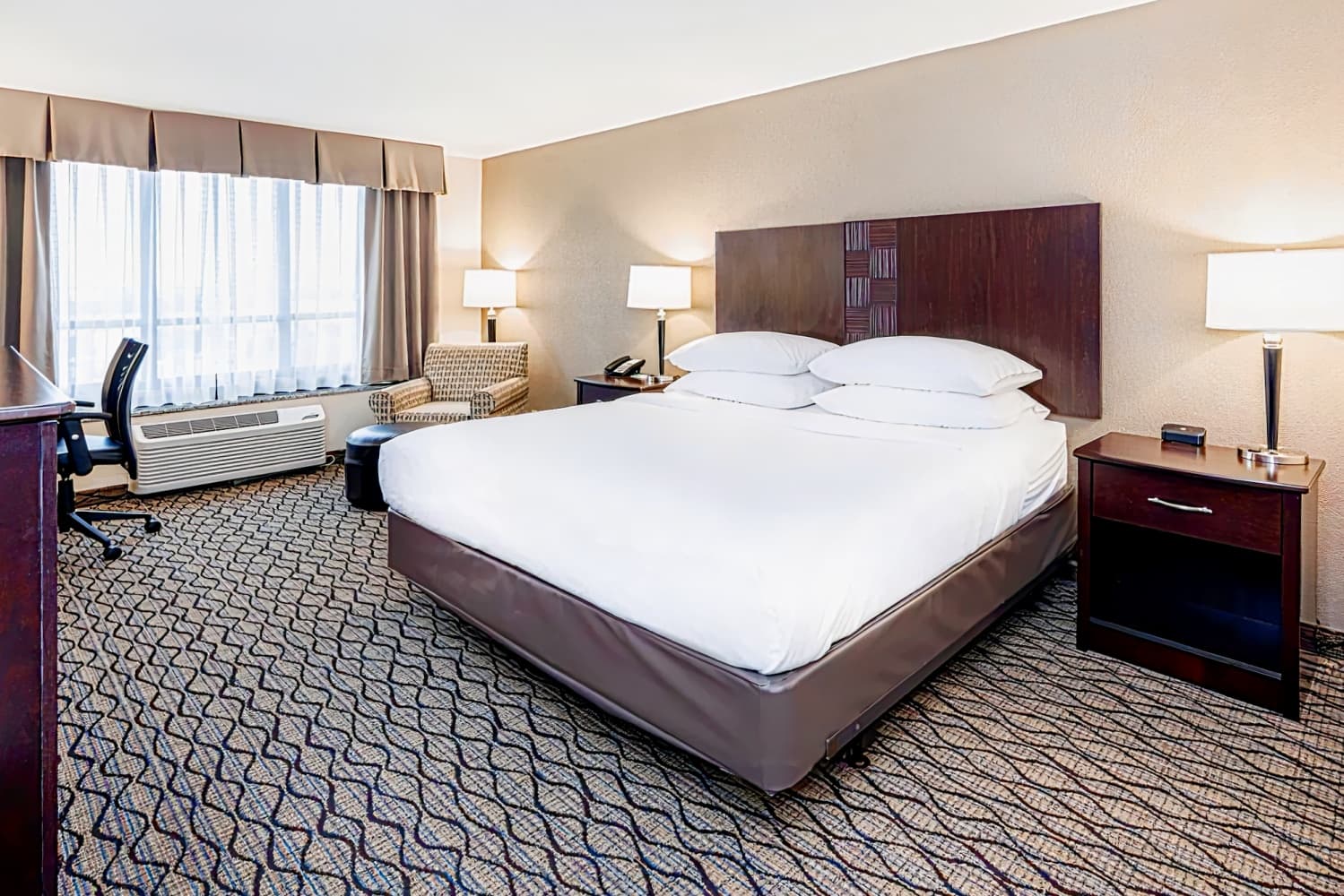 Holiday Inn St. Louis Arpt West-Earth City