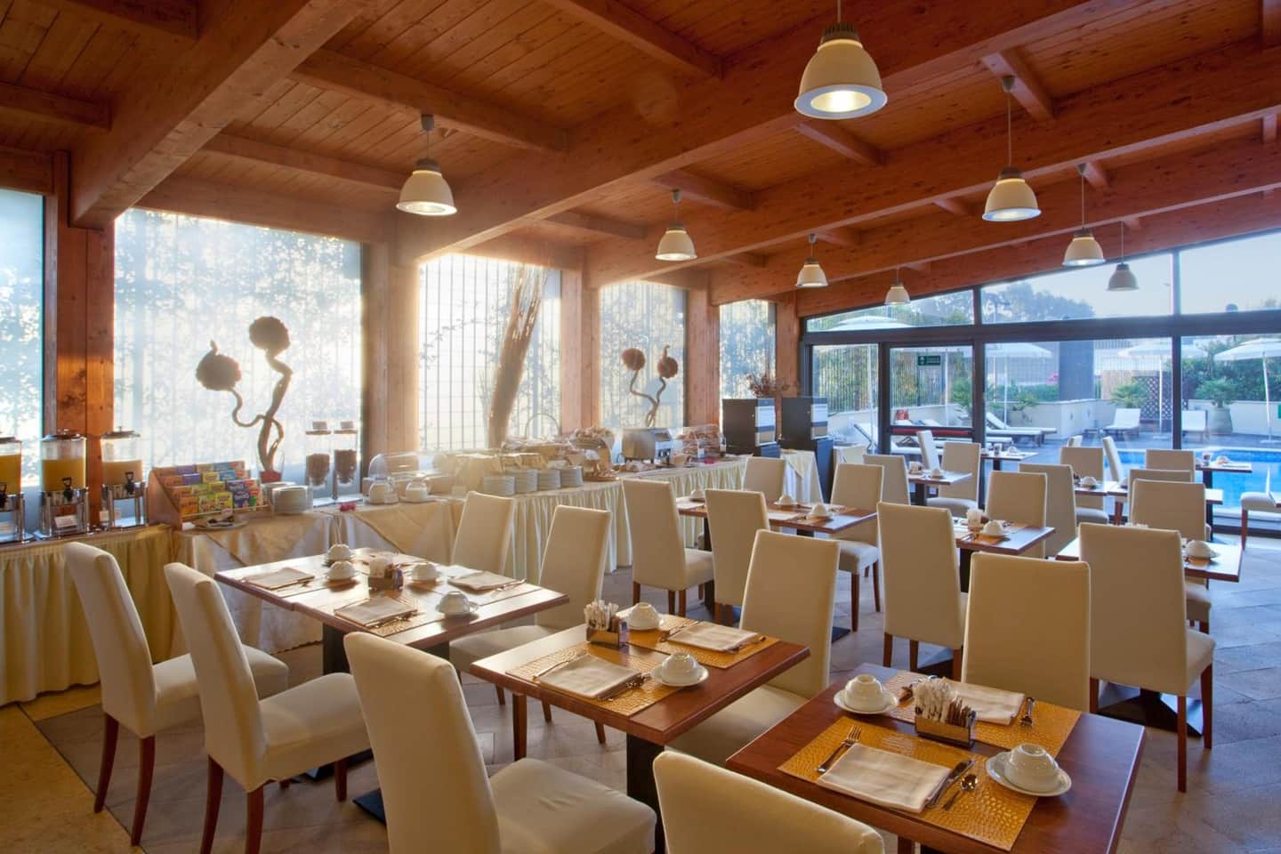 Holiday Inn Cagliari