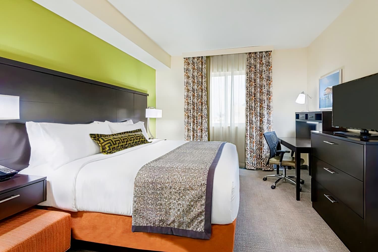 Staybridge Suites - Miami International Airport