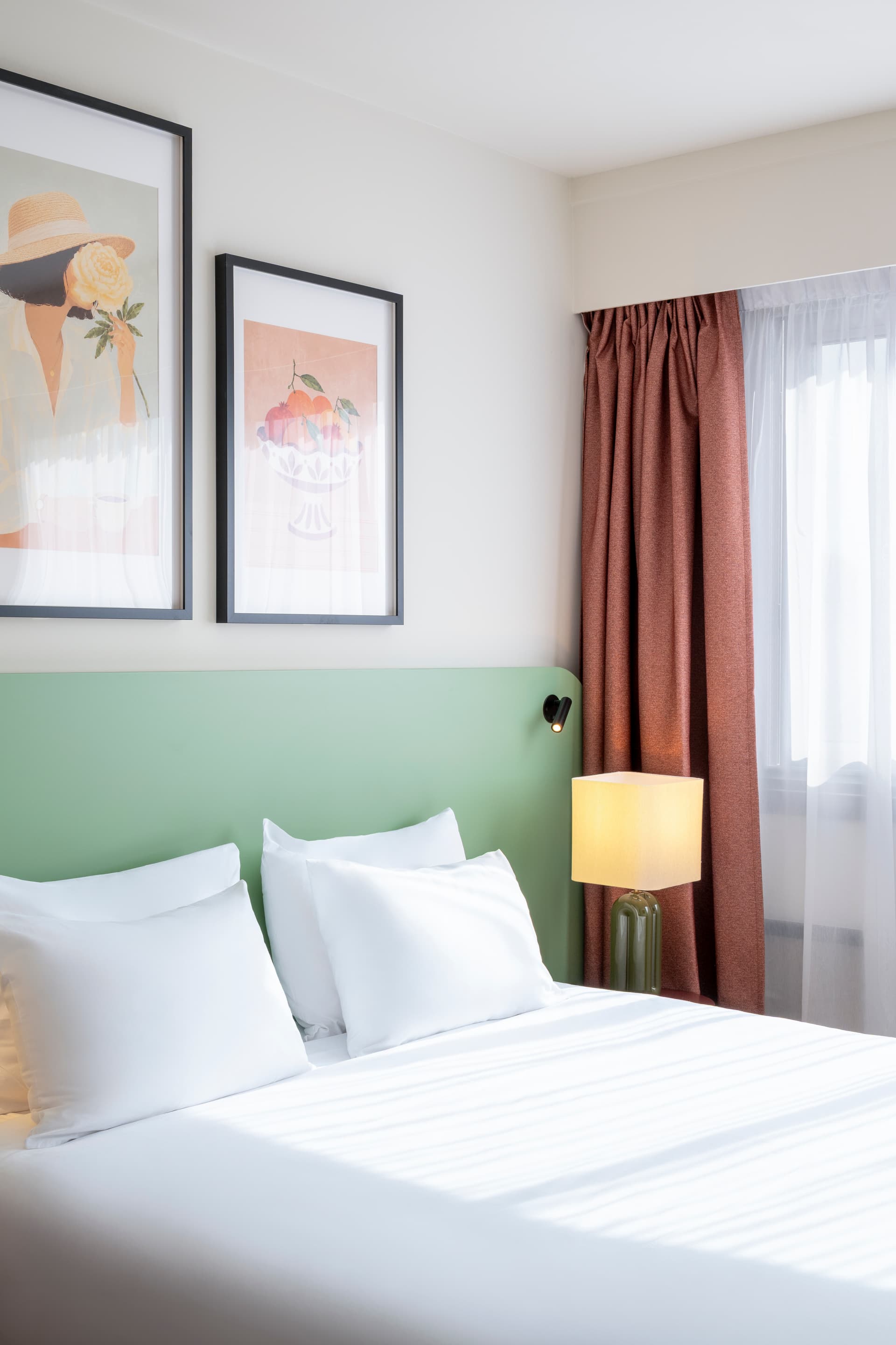 Hôtel Charlemagne by HappyCulture