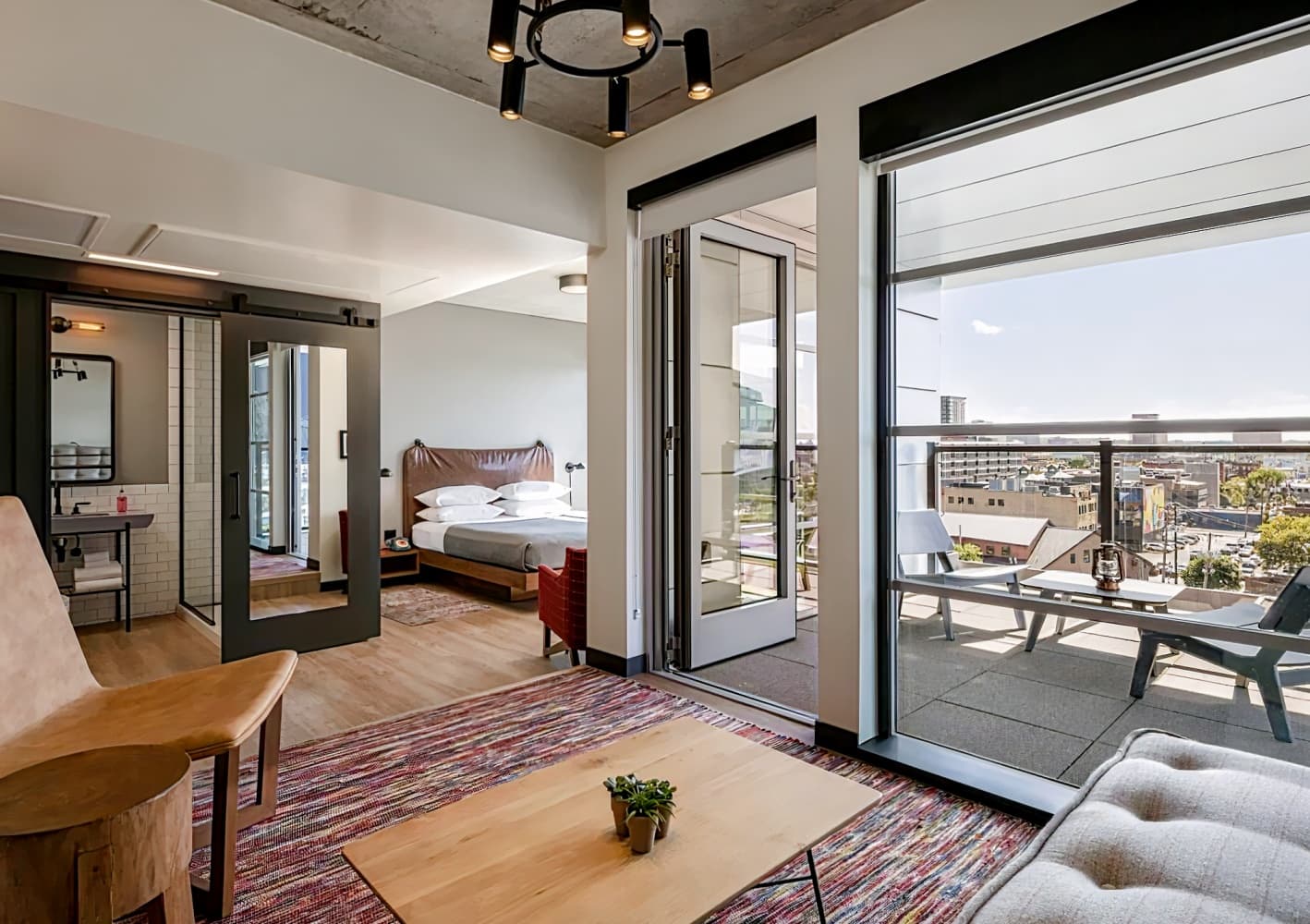 Moxy Minneapolis Downtown