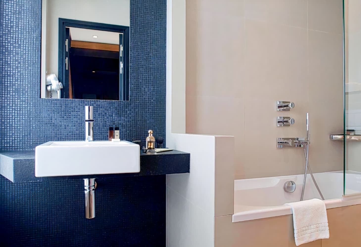 Hôtel Marceau Champs-Elysées