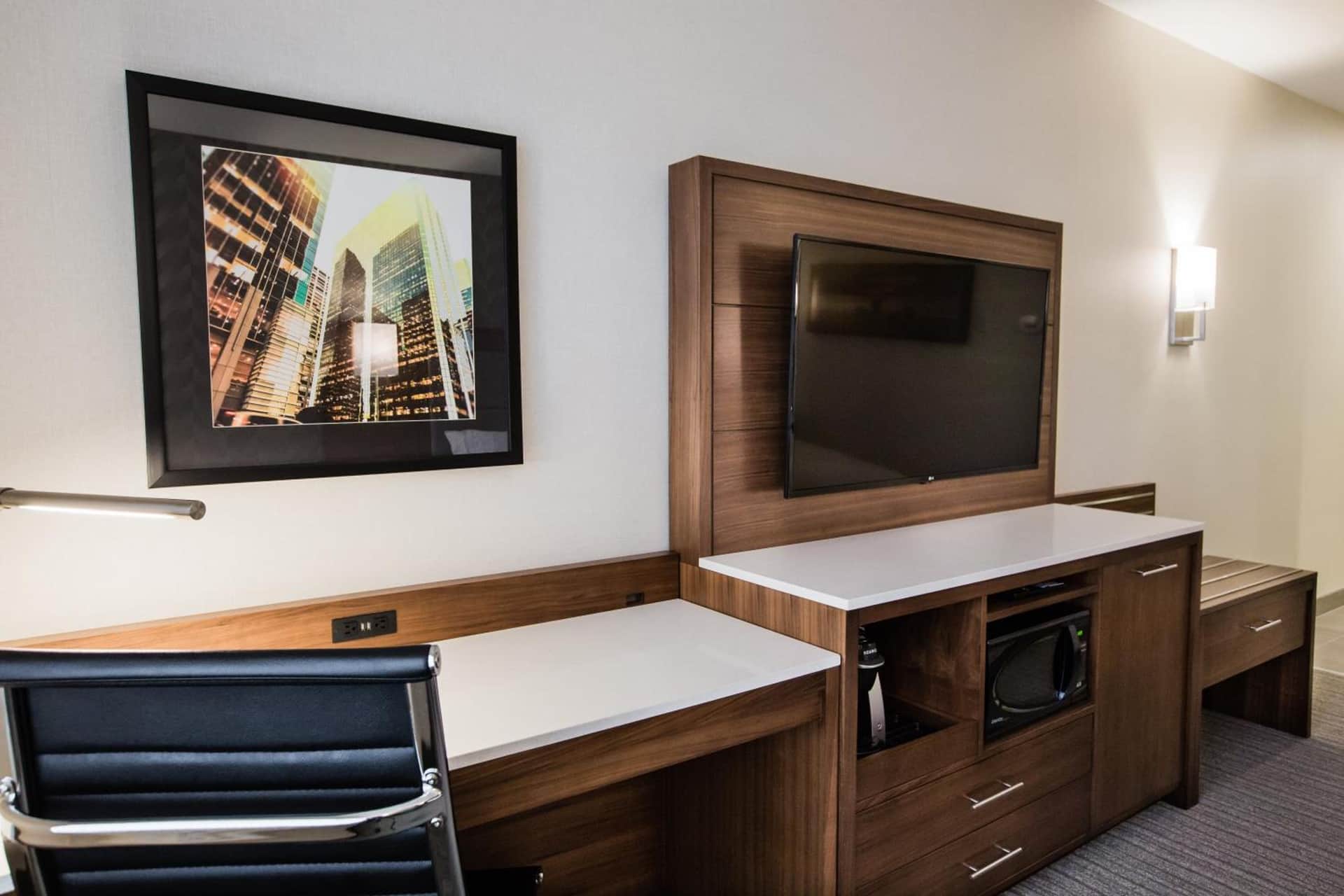 Holiday Inn Hotel & Suites Calgary South - Conference Ctr