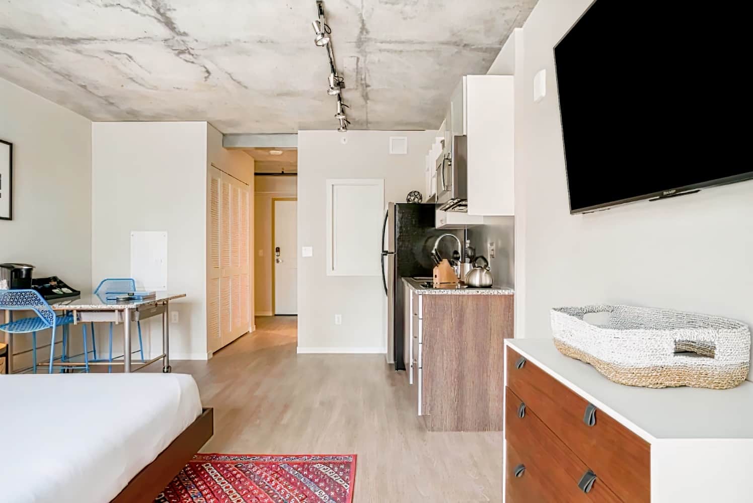 Mint House CBD Minneapolis