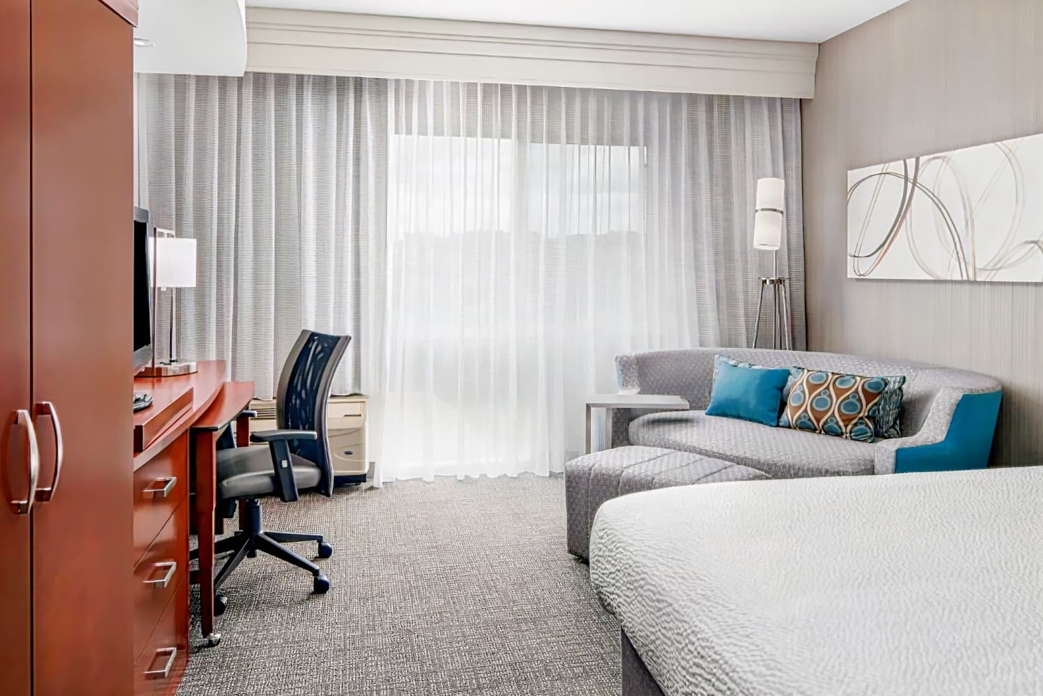 Courtyard by Marriott Raleigh North/Triangle Town Center