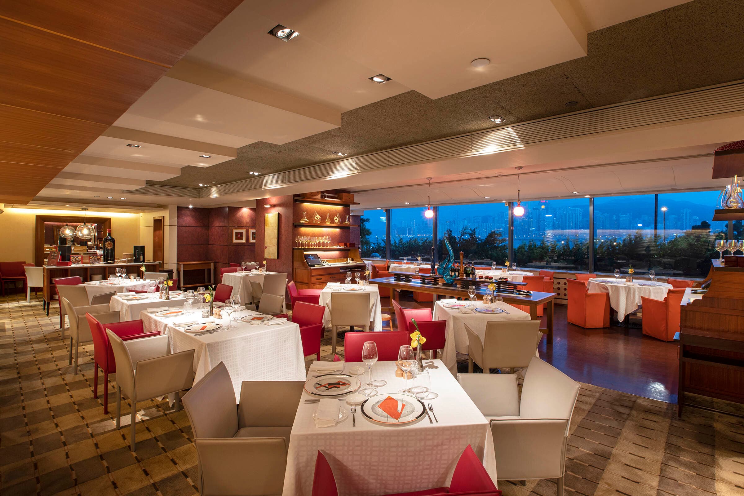 Kowloon Shangri-La, Hong Kong