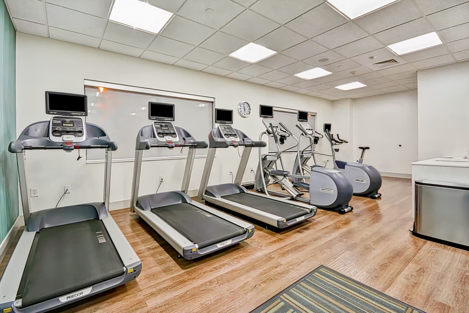 Holiday Inn Express - Evansville