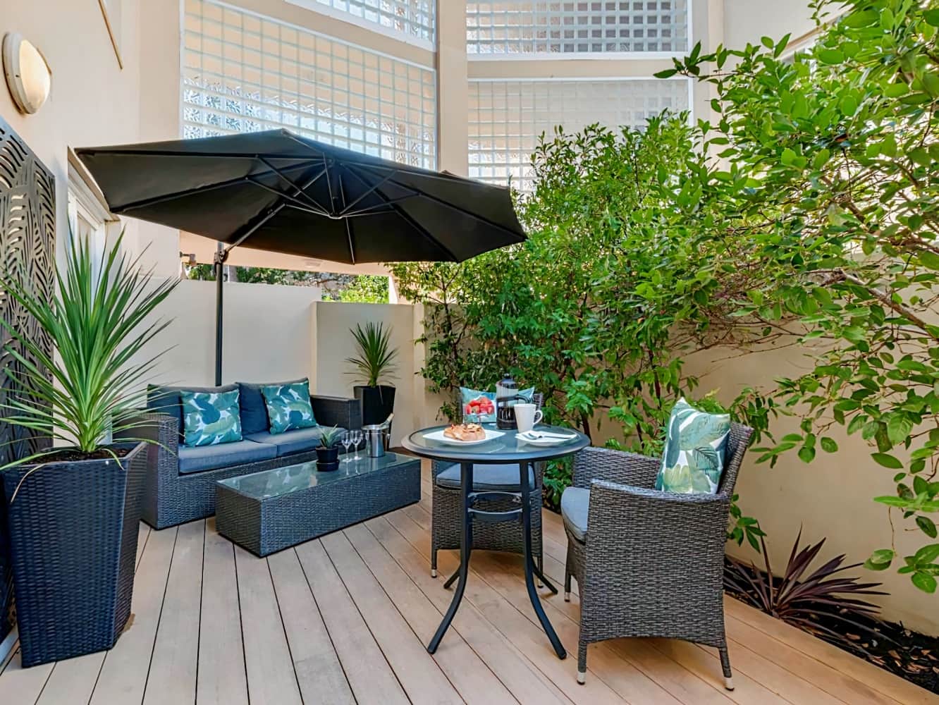 The Peninsula Riverside Serviced Apartments