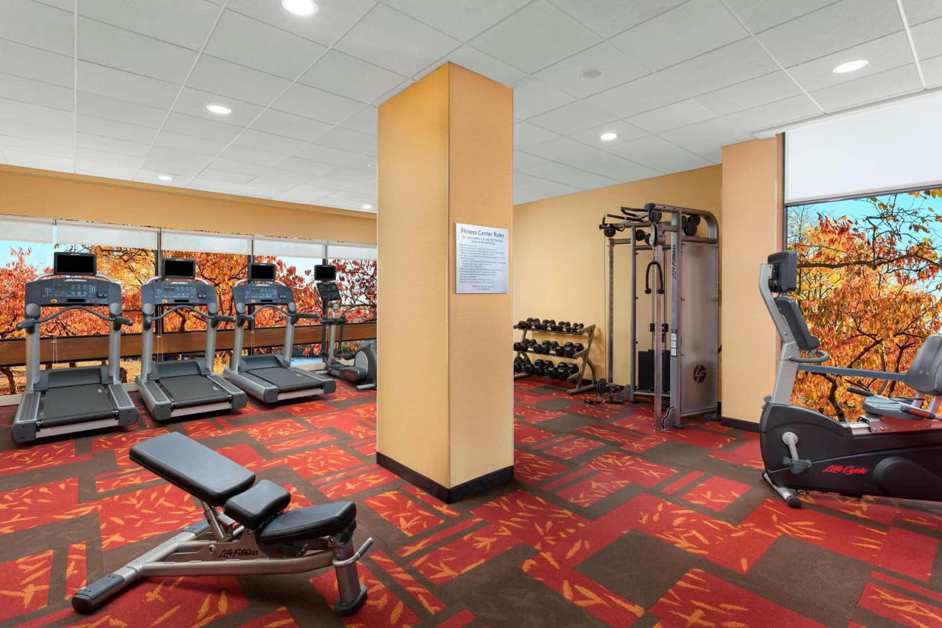 Courtyard by Marriott Boston Cambridge