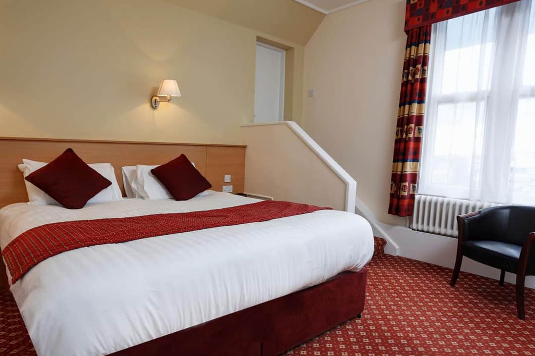 The Crewe Arms Hotel (old)