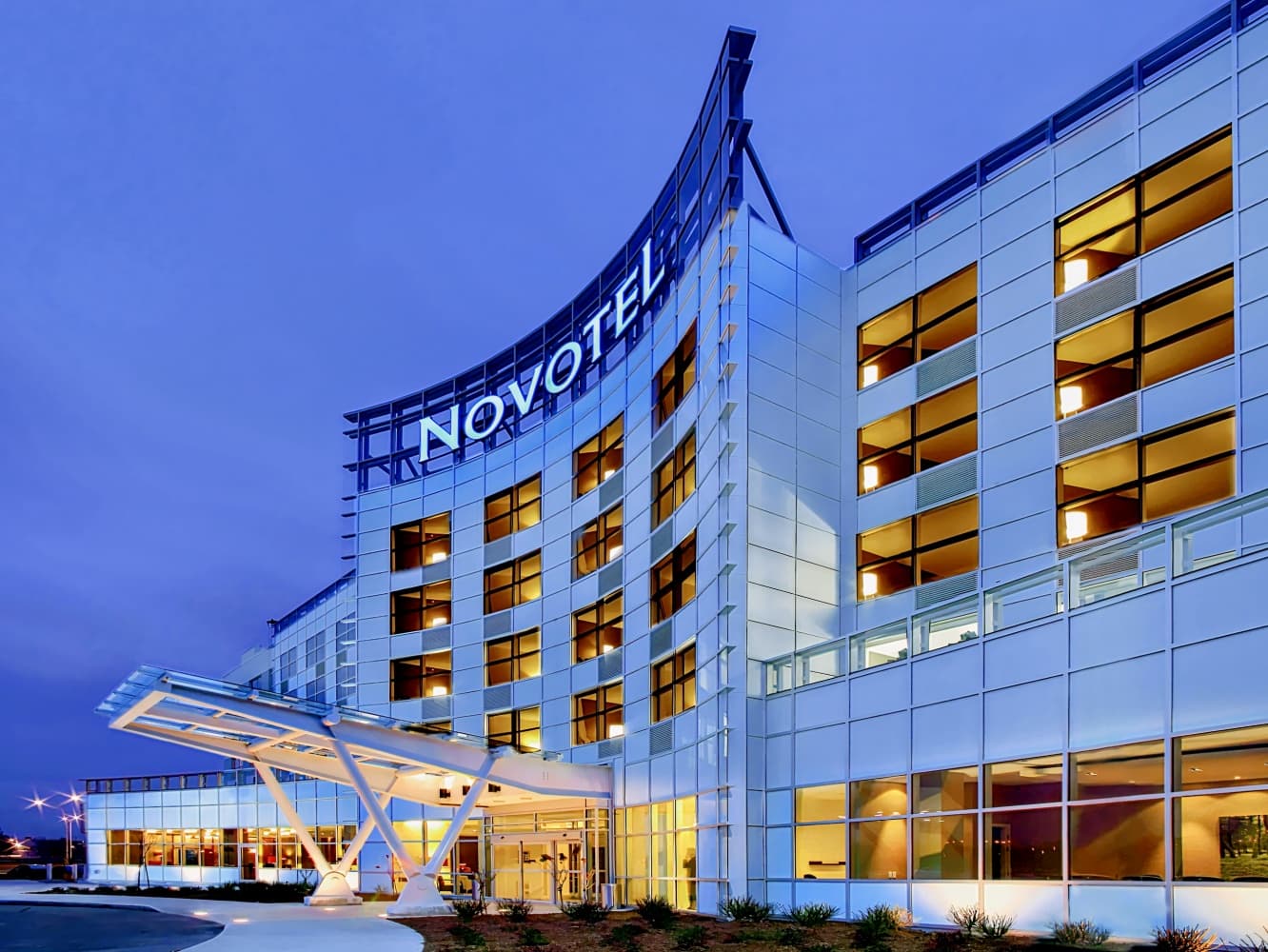 Novotel Montreal Airport