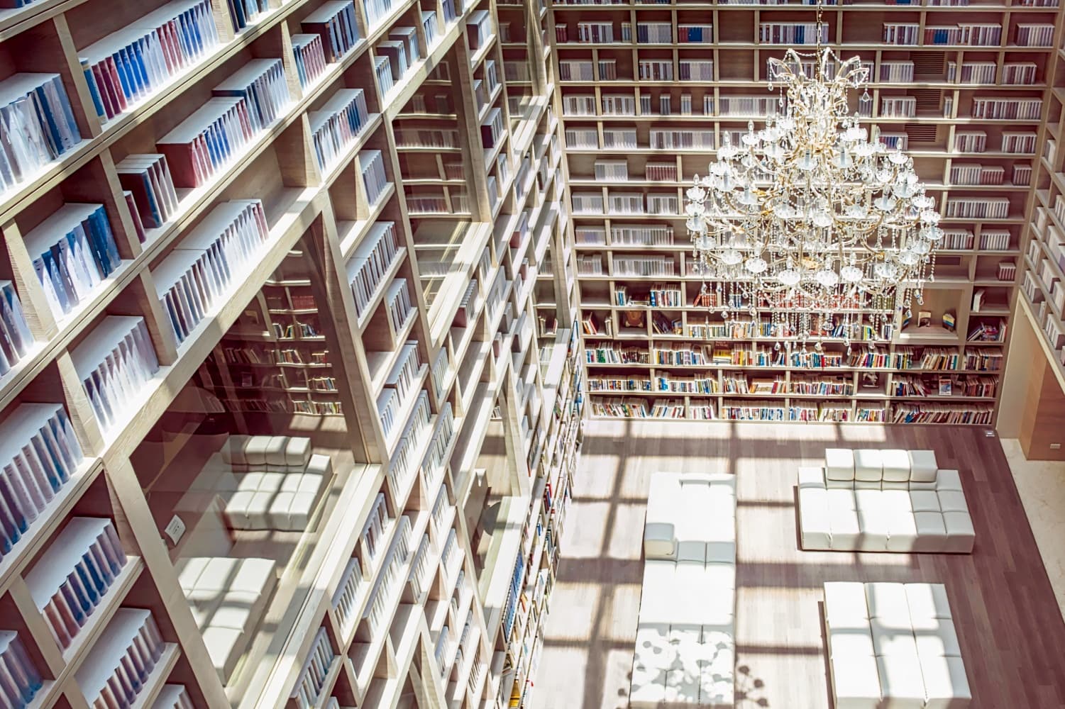 大地酒店 The Gaia Hotel