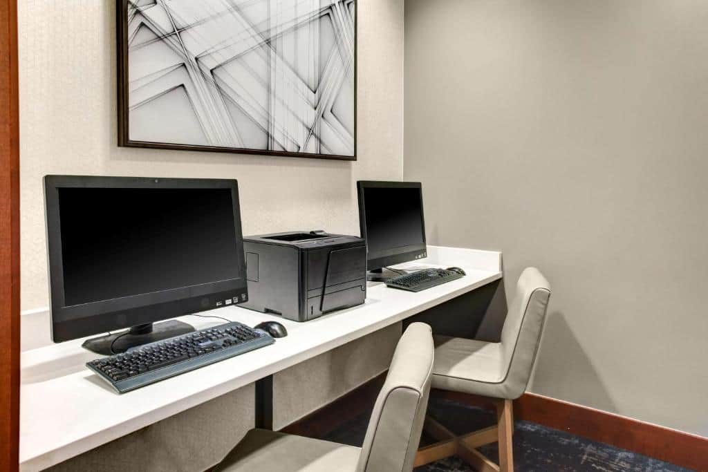 Candlewood Suites Cincinnati Northeast