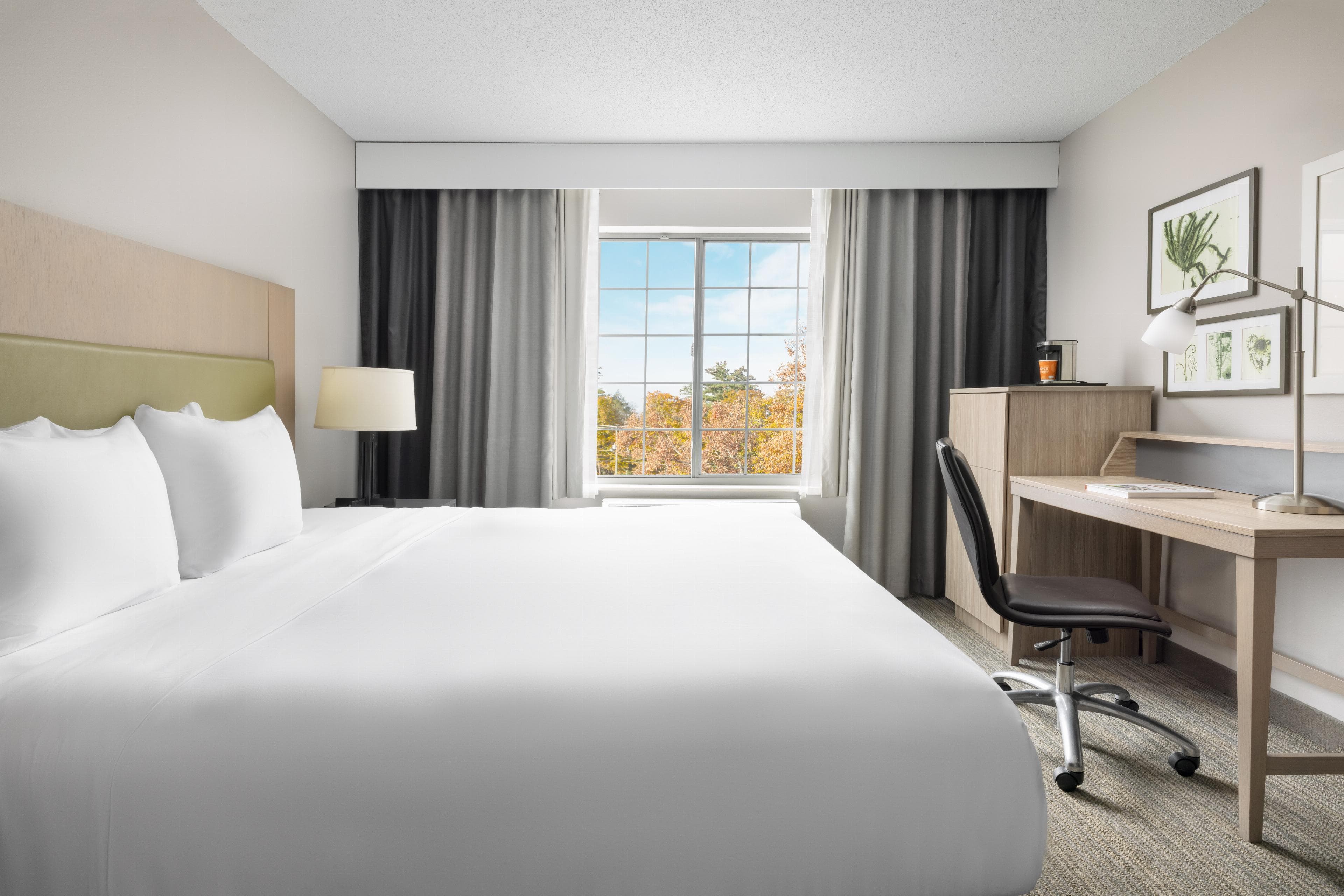 Country Inn & Suites by Radisson, Springfield, OH