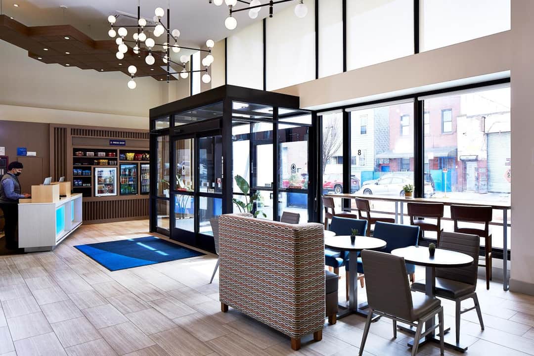 Holiday Inn Express Nyc Brooklyn - Sunset Park