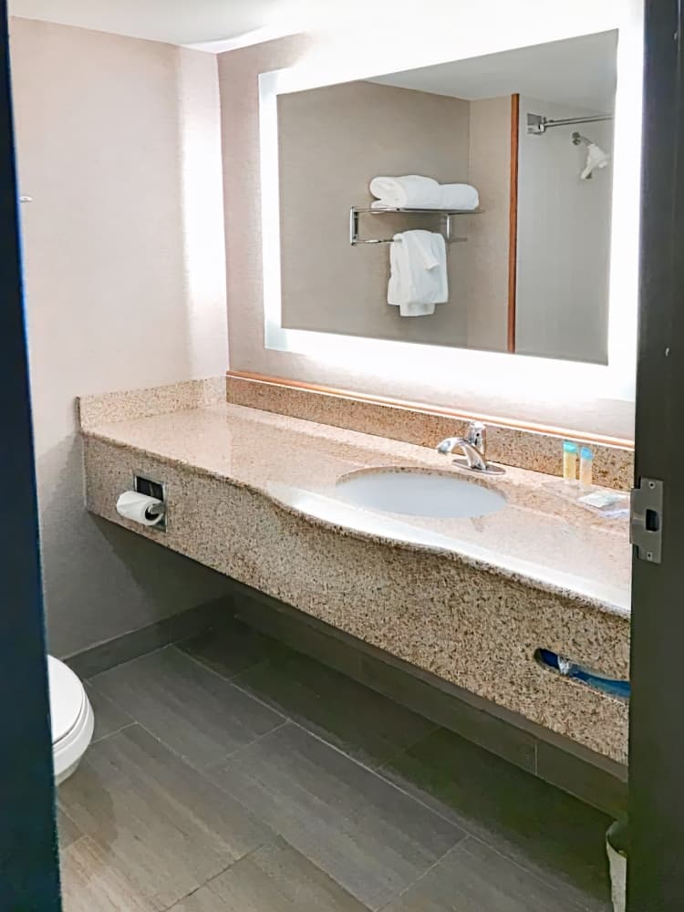 Wingate by Wyndham Universal Orlando