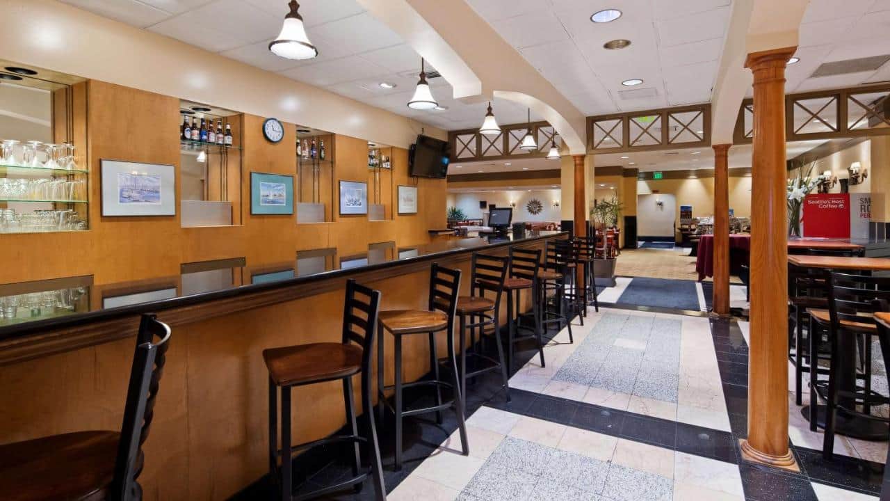 Best Western Plus Hotel & Conference Center