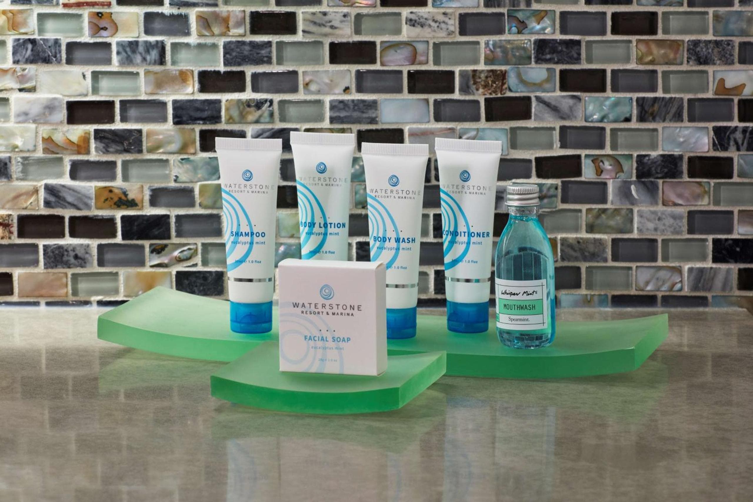 Waterstone Resort & Marina Boca Raton, Curio Collection by Hilton