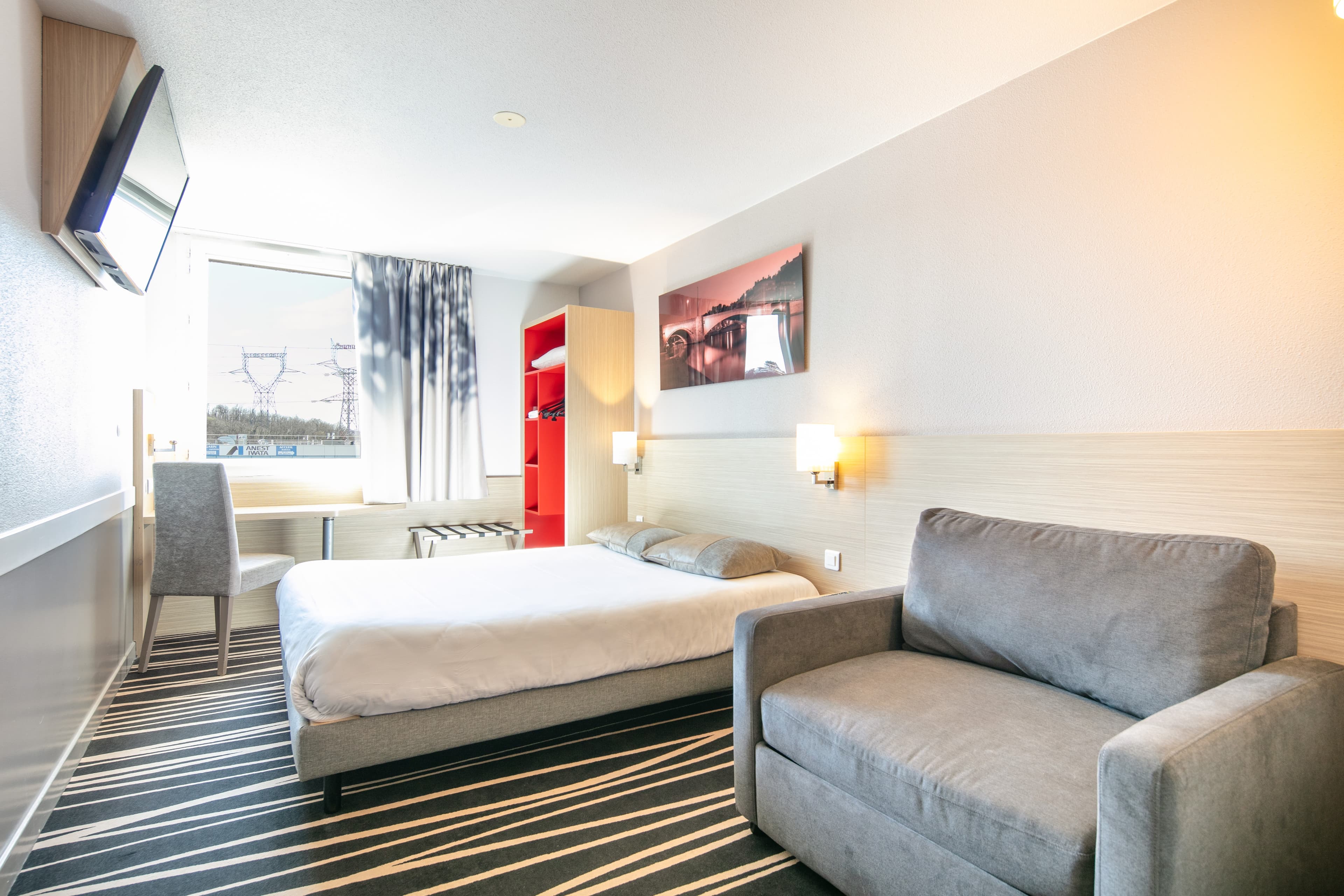 B&B HOTEL Lyon Aéroport Saint-Quentin-Fallavier